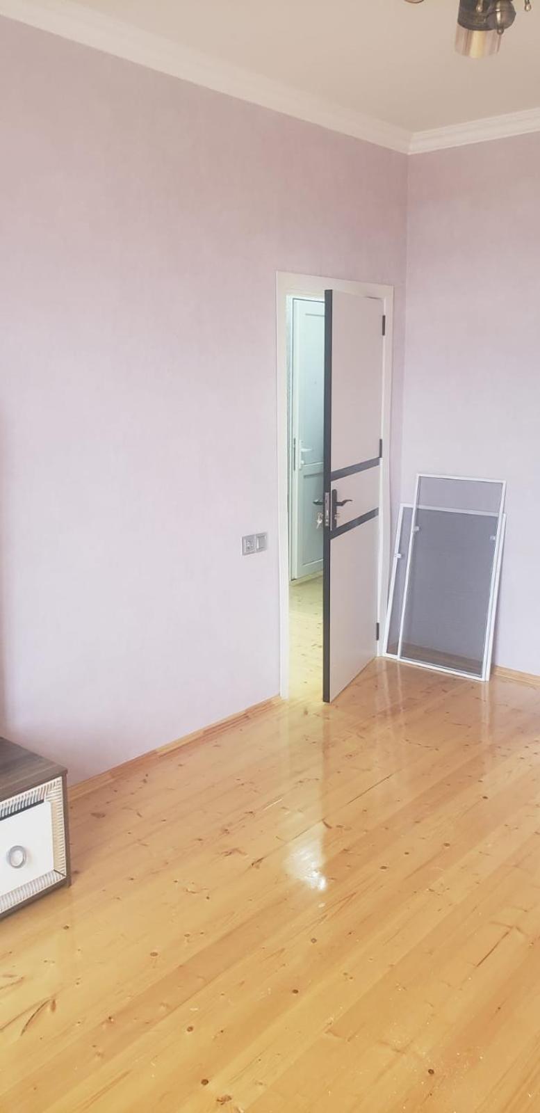Cozy Yard House for Rent in Lokbatan, Baku