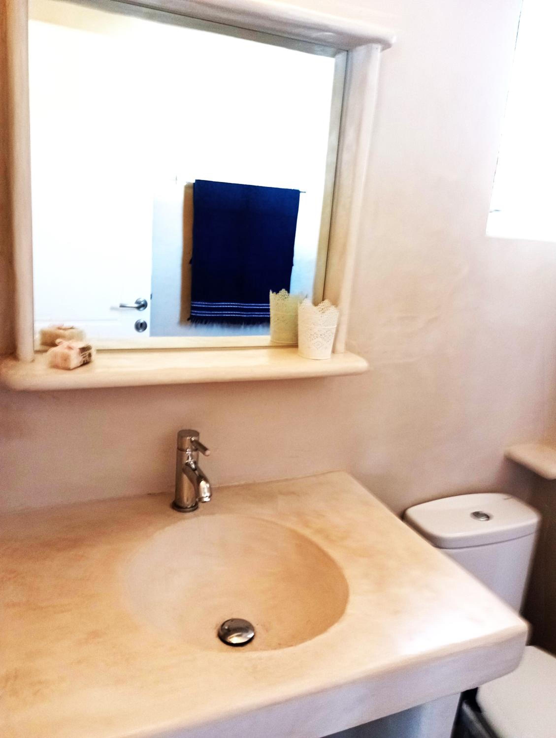 bnb La Casa dei Gatti Paros view 5