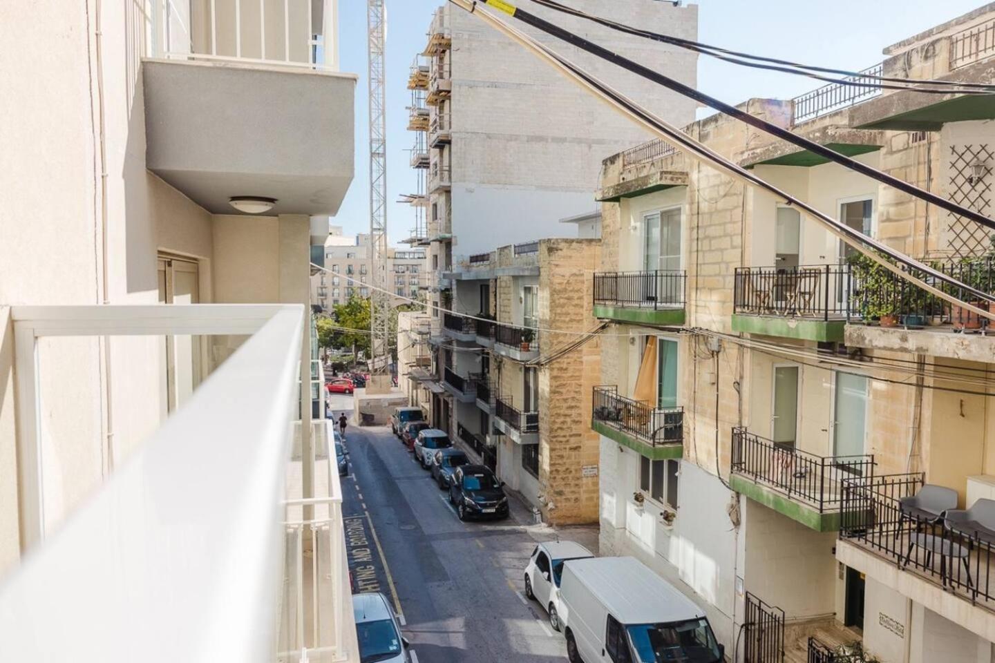 Cosy apartment 2BED in Paceville by Homely photo 3