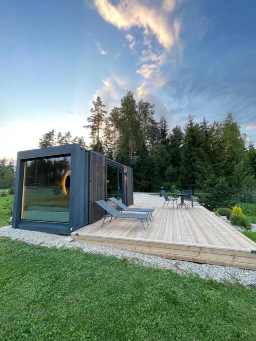 REZi Cabin