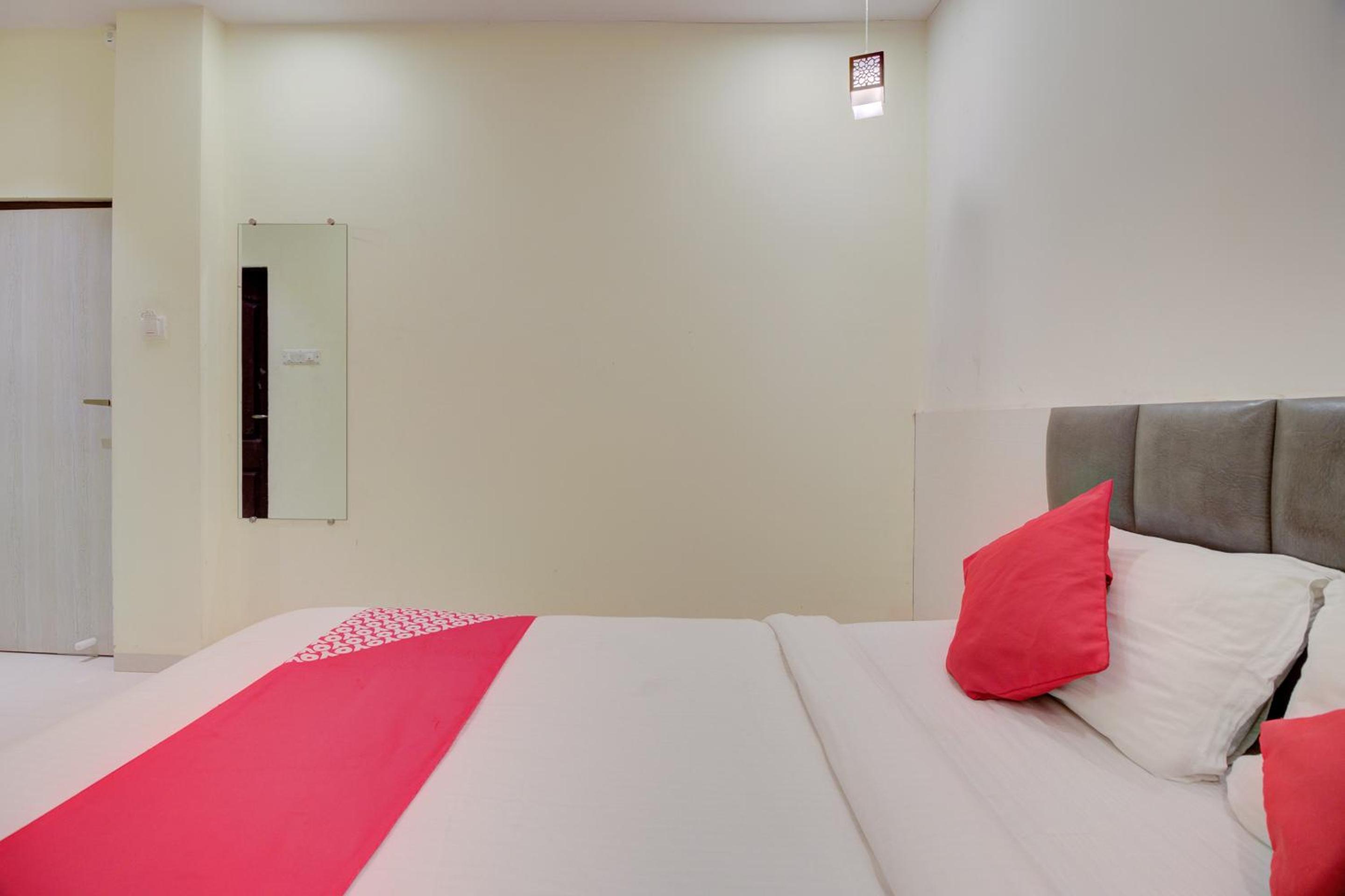 Hotel O Royal Orbit