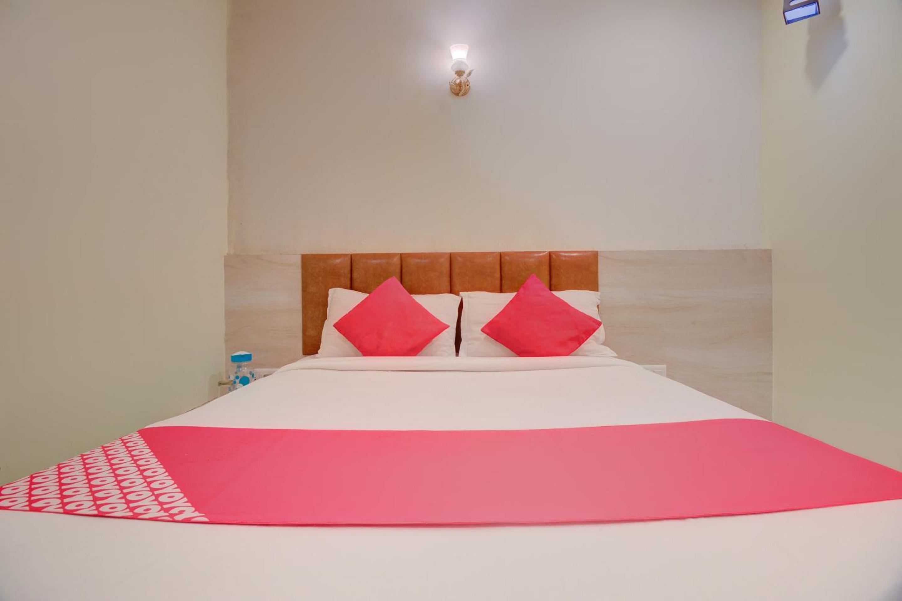 Hotel O Royal Orbit