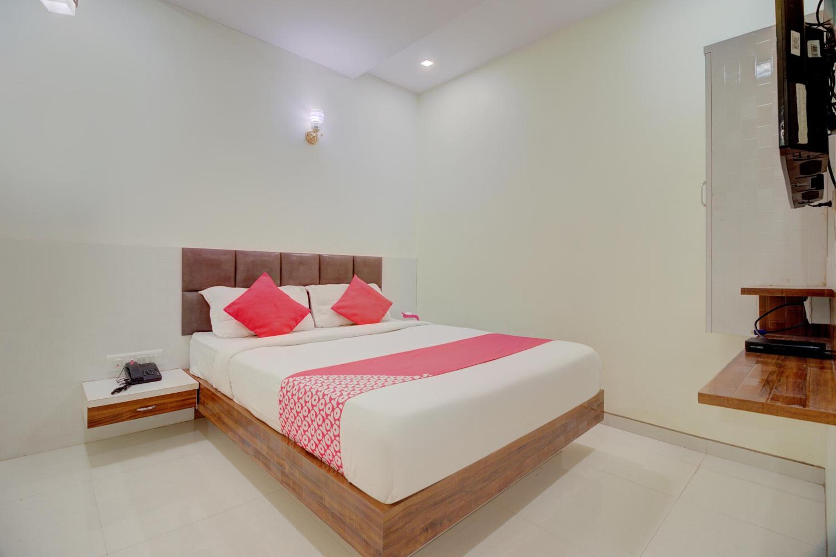 Hotel O Royal Orbit
