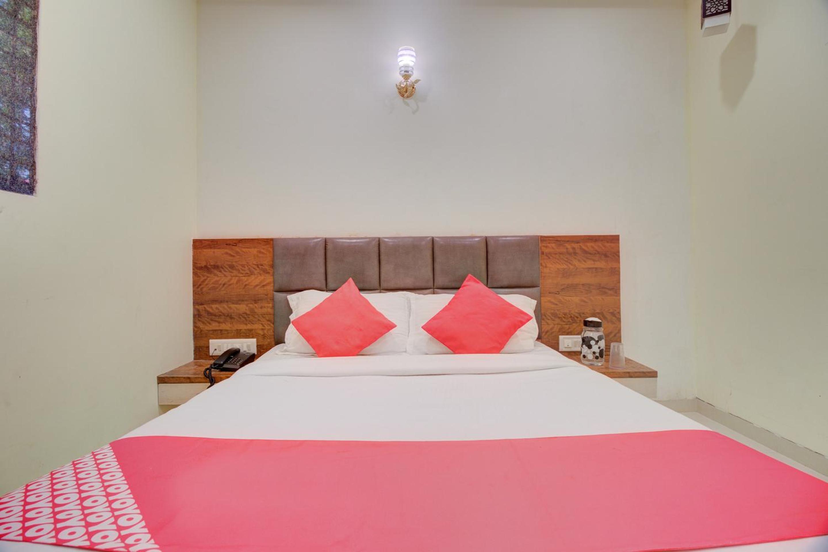 Hotel O Royal Orbit