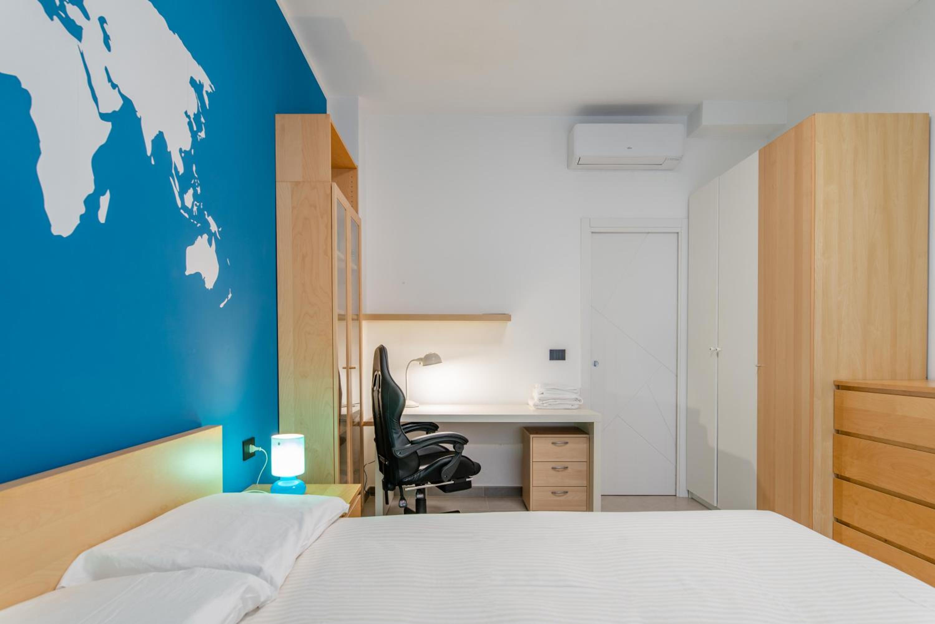 Nova House, Airco, Park su strada gratis by HAPPYHOSTORINO view 4