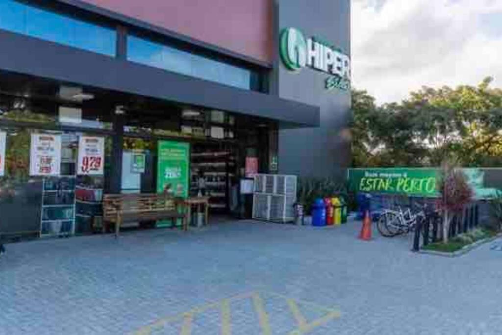 Lindo e completo apartamento novo Campeche