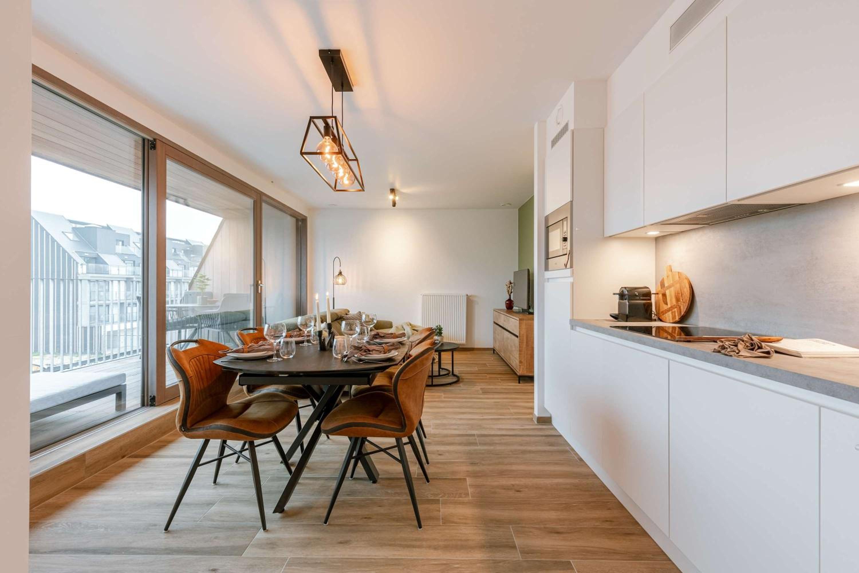 Cozy beach apartment in Middelkerke for 5 guests bright living space with terrace