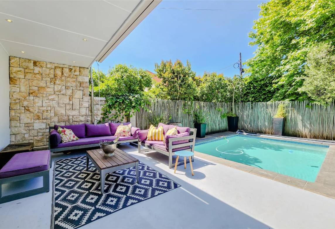 Lavenham 5 Bedroom, Rondebosch view 4