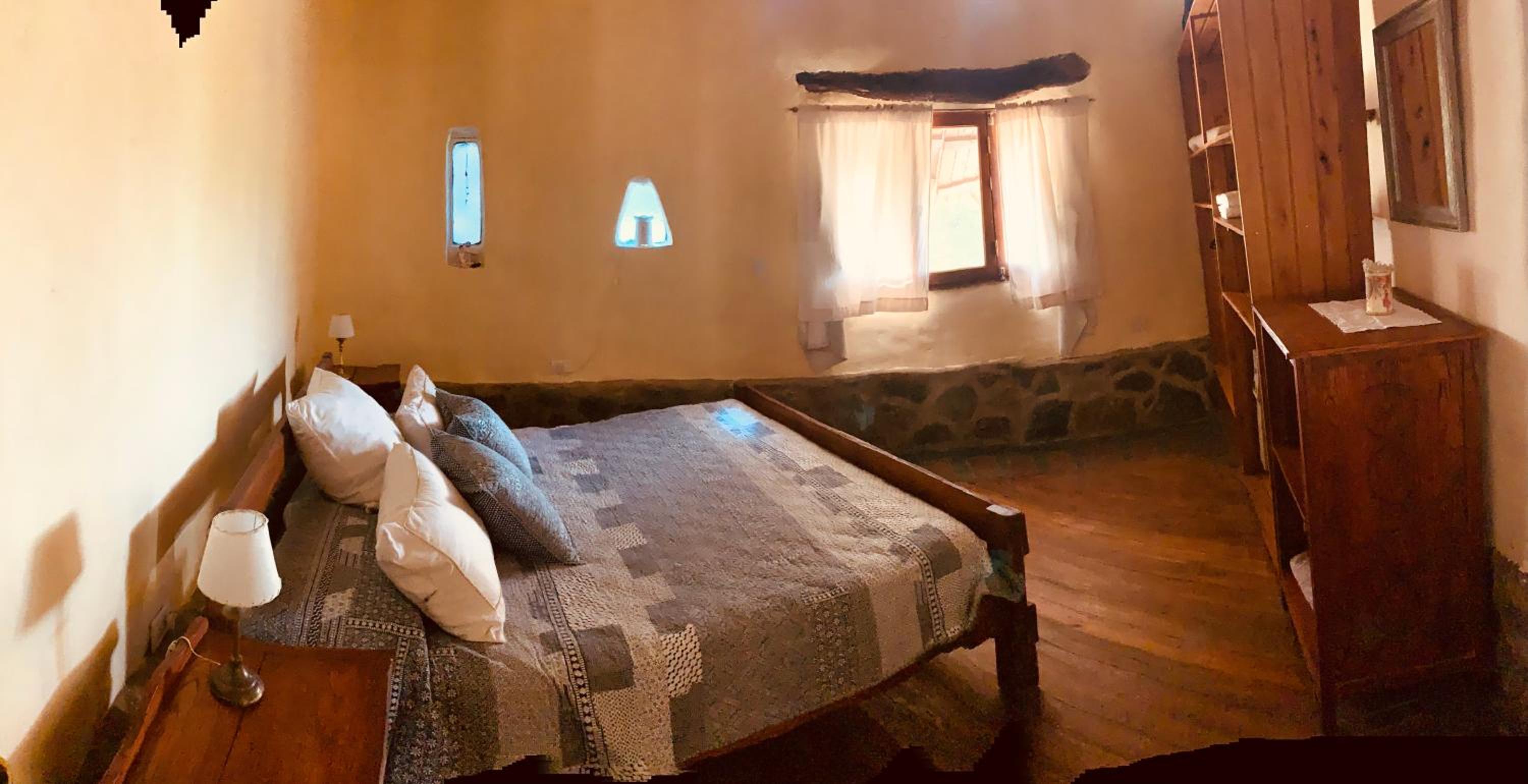 El Lugar