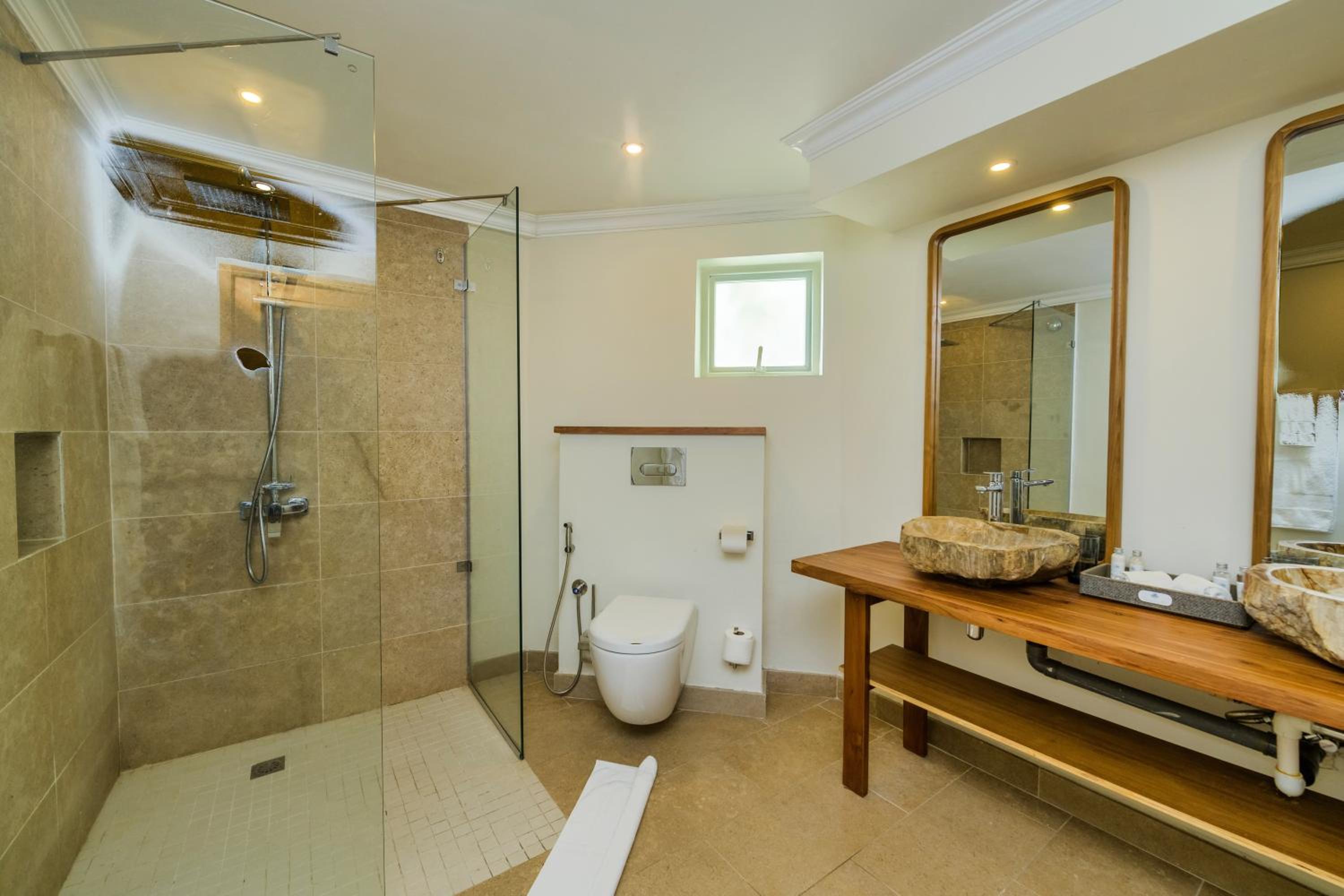 Seasense Boutique Hotel & Spa