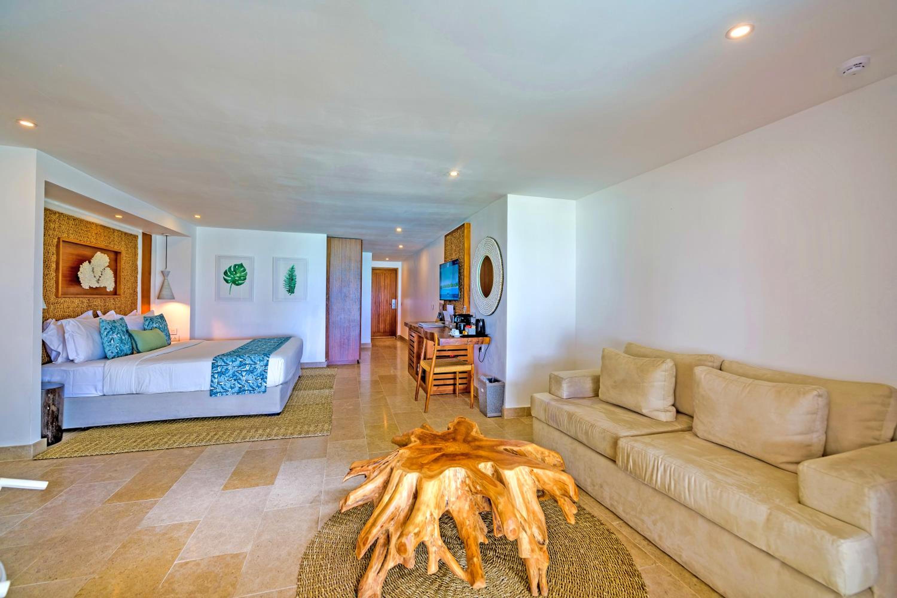 Seasense Boutique Hotel & Spa