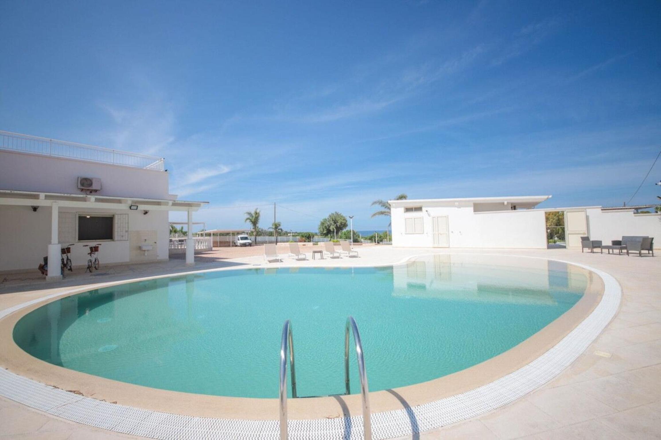 Villa Azzurra Seaview In Monopoli, Puglia view 3