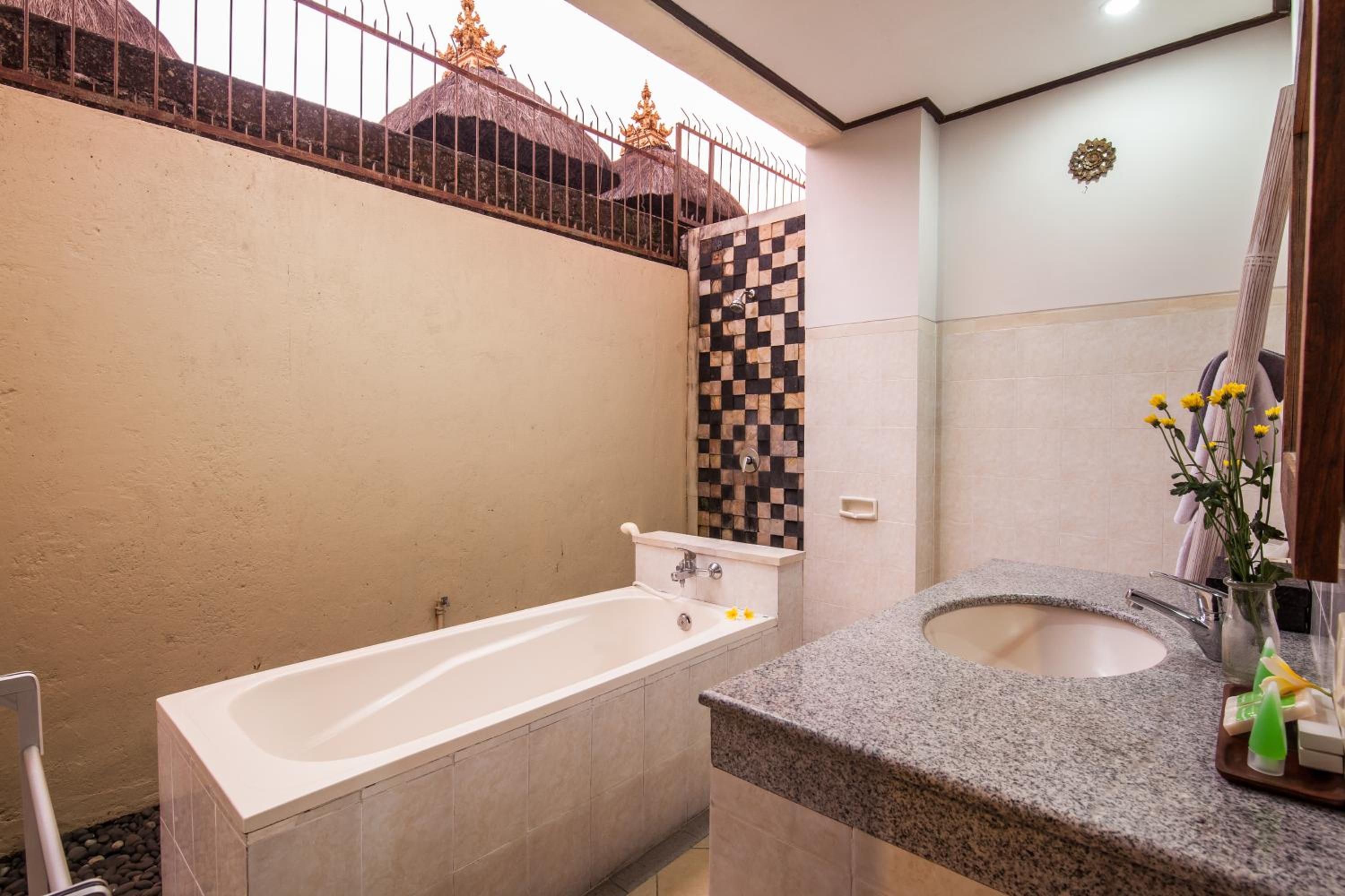 7-BR Private Pool Legian Villa 5-Min Walk to Beach and Shops Bali