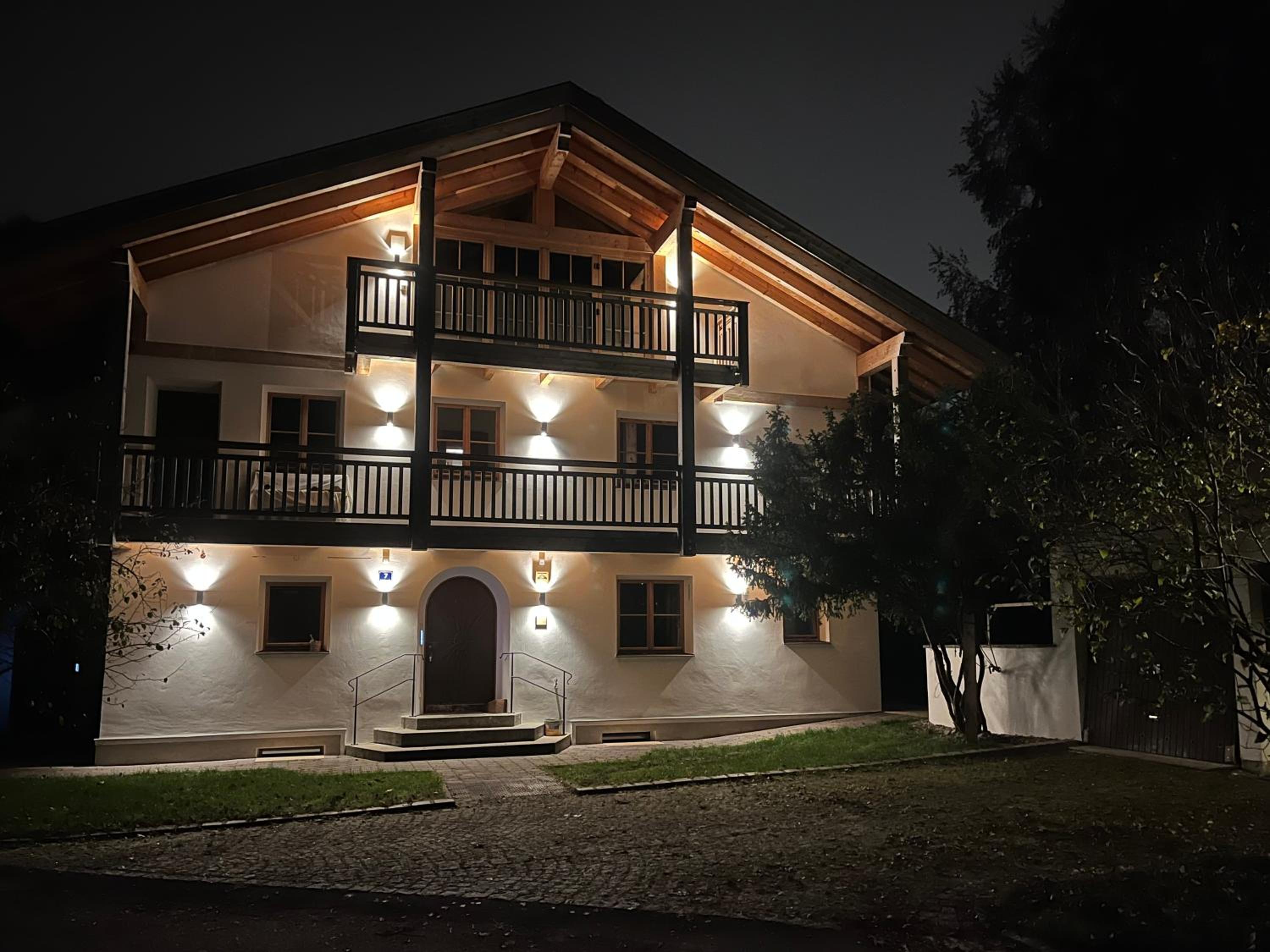 Barrierefreie 3-Zi.-Ferienwohnung mit Gartenzugang in ruhiger, zentrumsnaher Lage