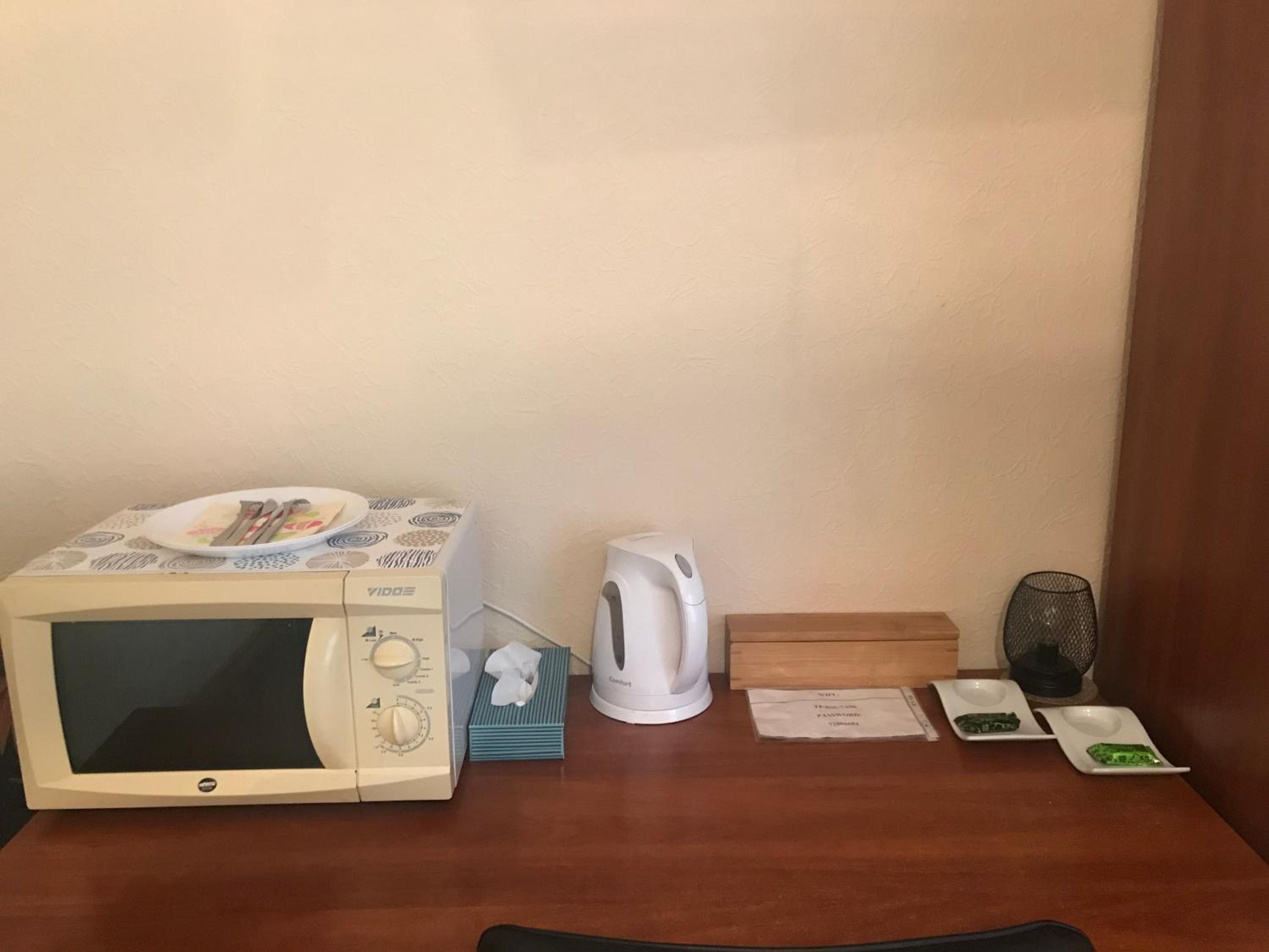 Room in a Private House 5 min from Airport Riga view 4
