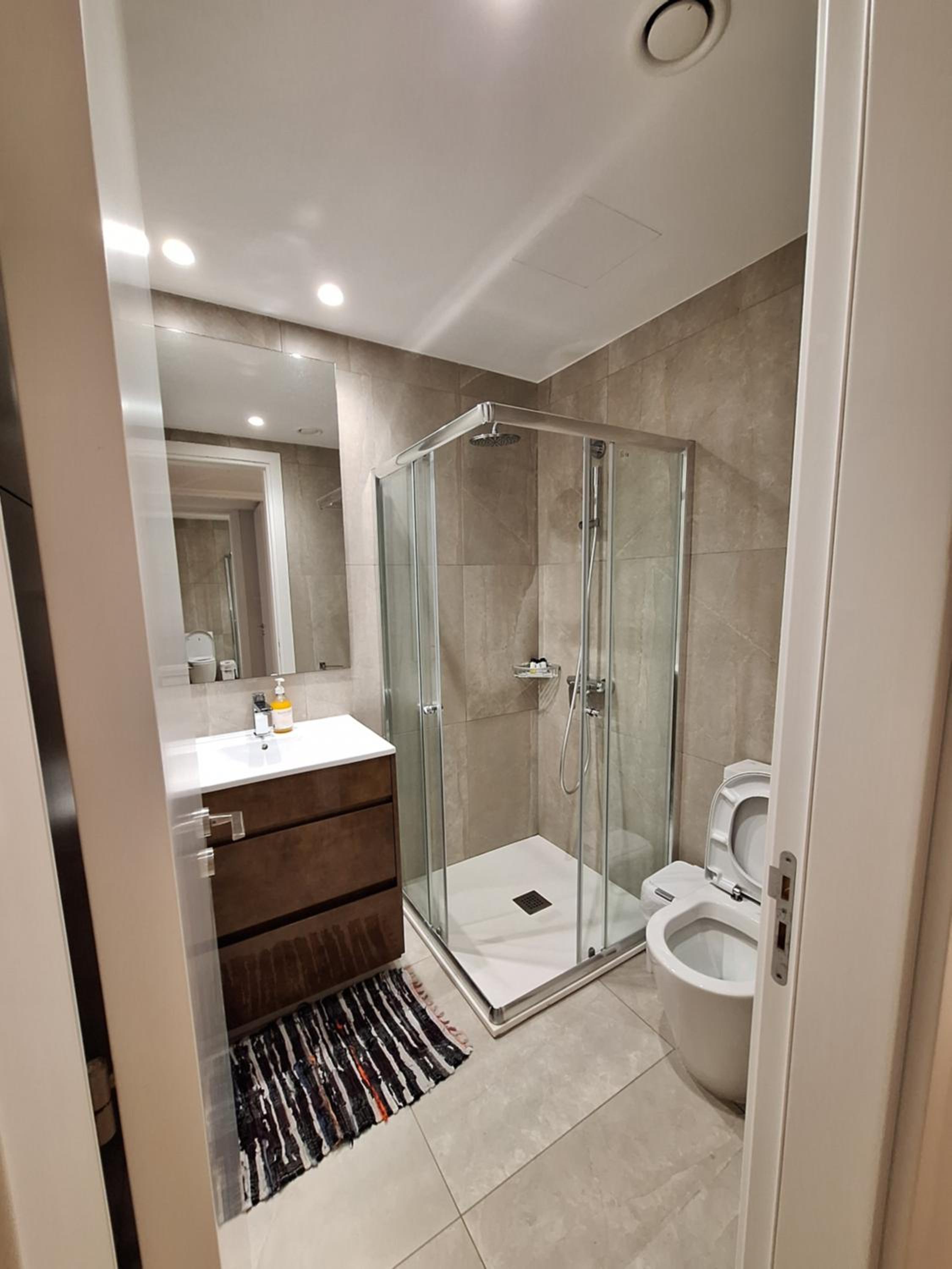 Emerald Suites