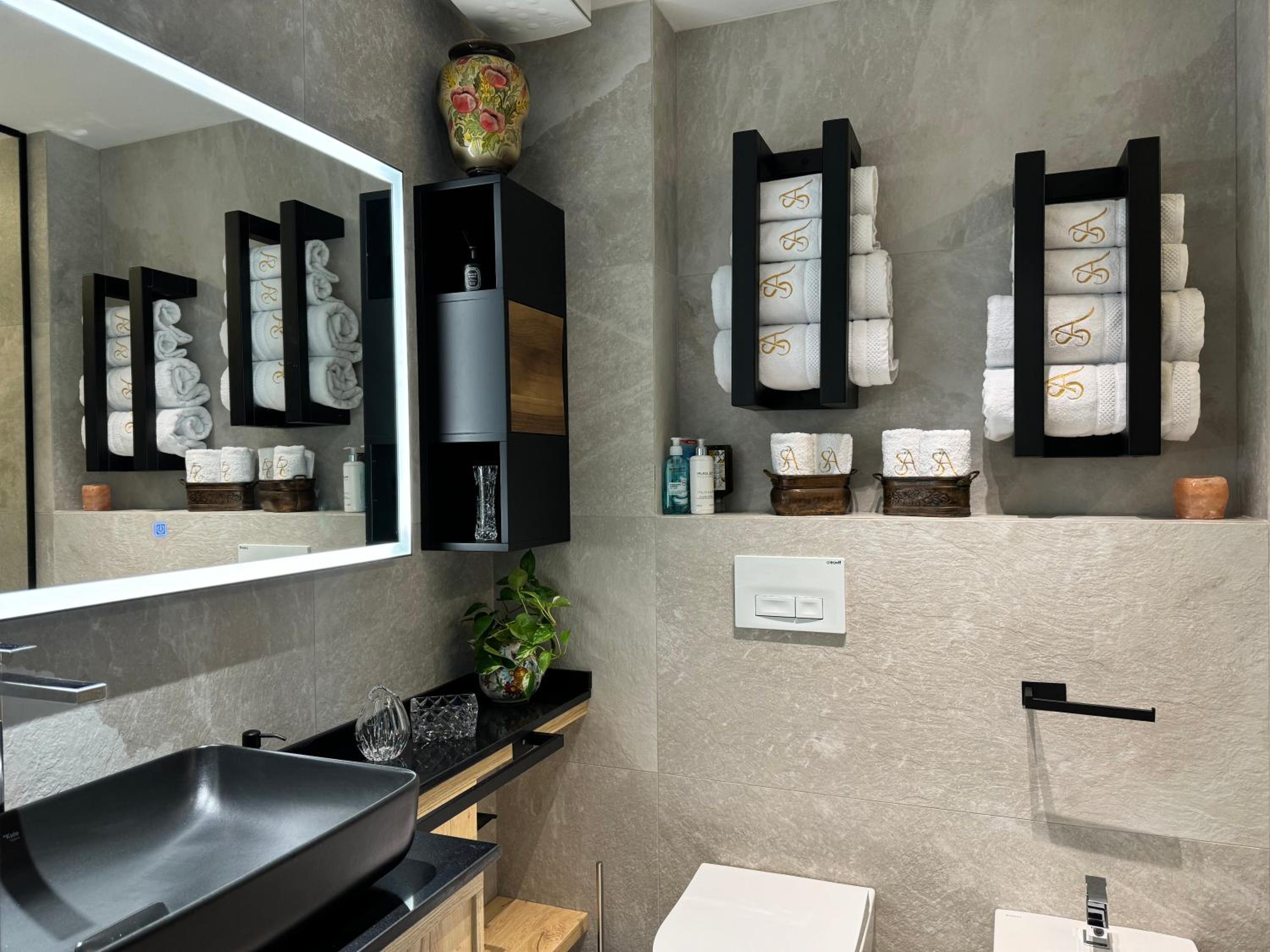 Central Tirana Premium Penthouse 