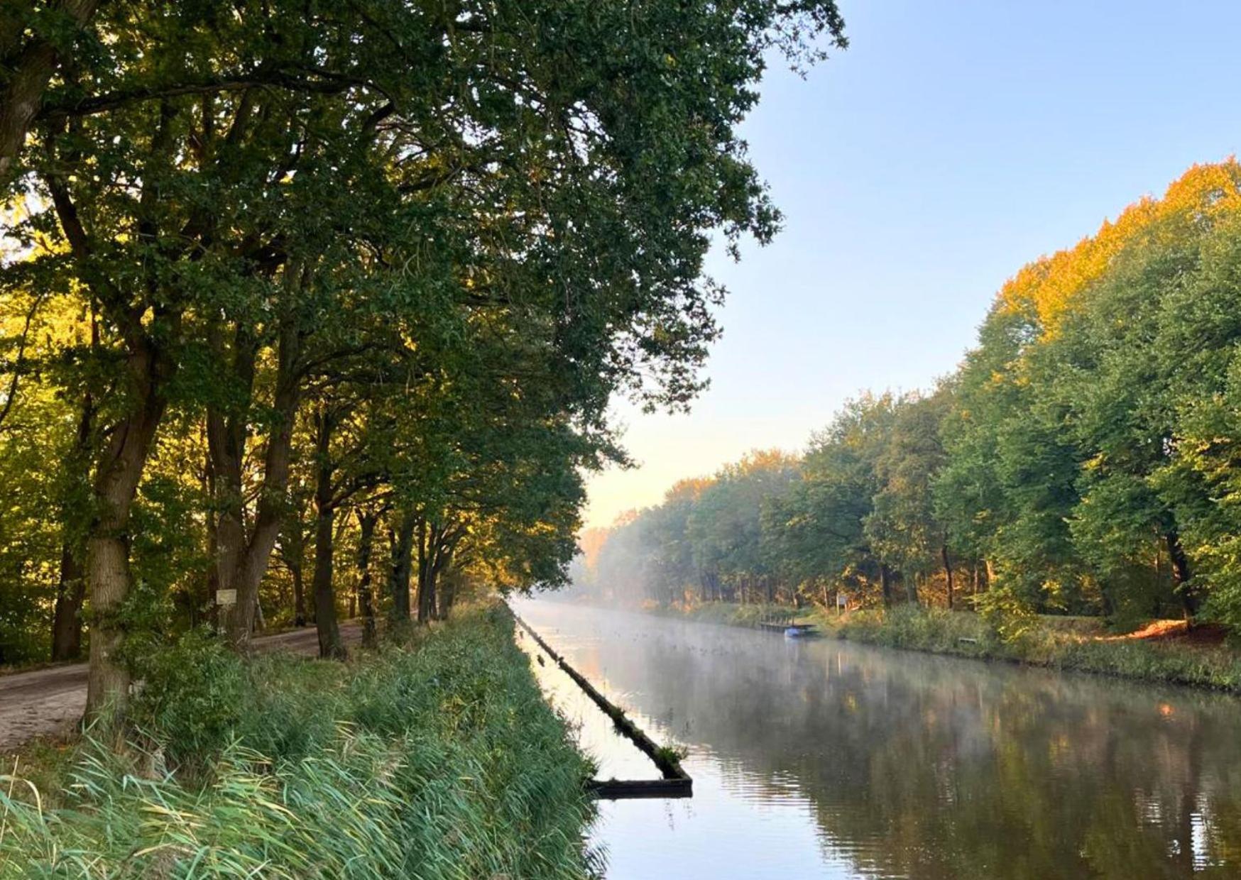 Natuurhuisjes Westerwolde, Tiny House & Privé Wellnesstuin