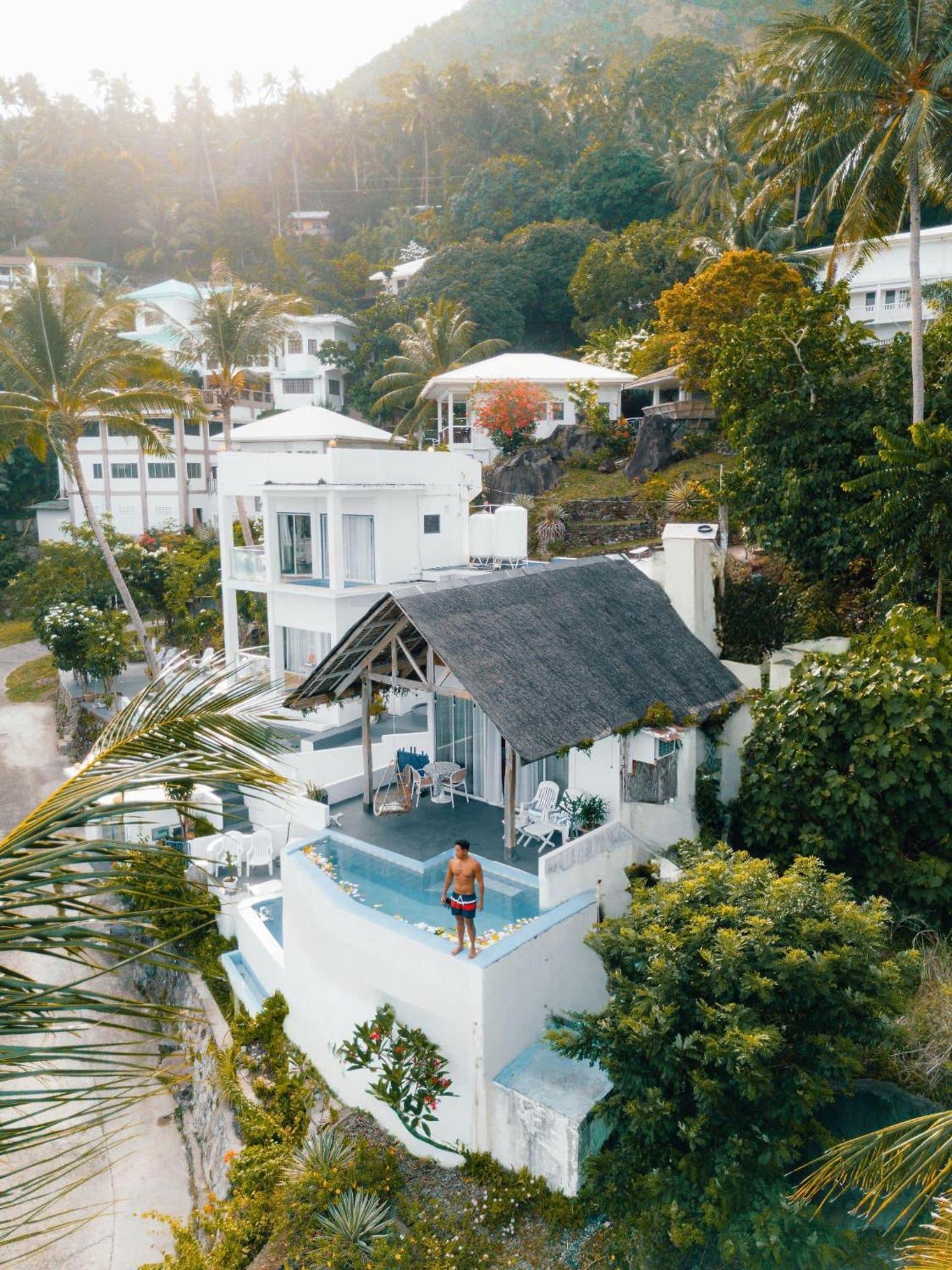 Bintana Sa Paraiso