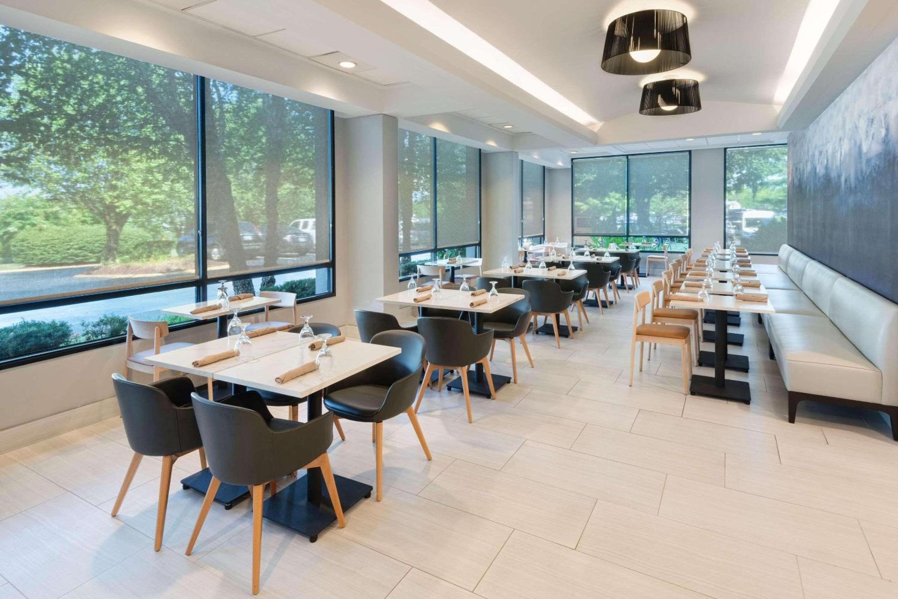 Radisson Hotel Nashville Airport - Property Image 7