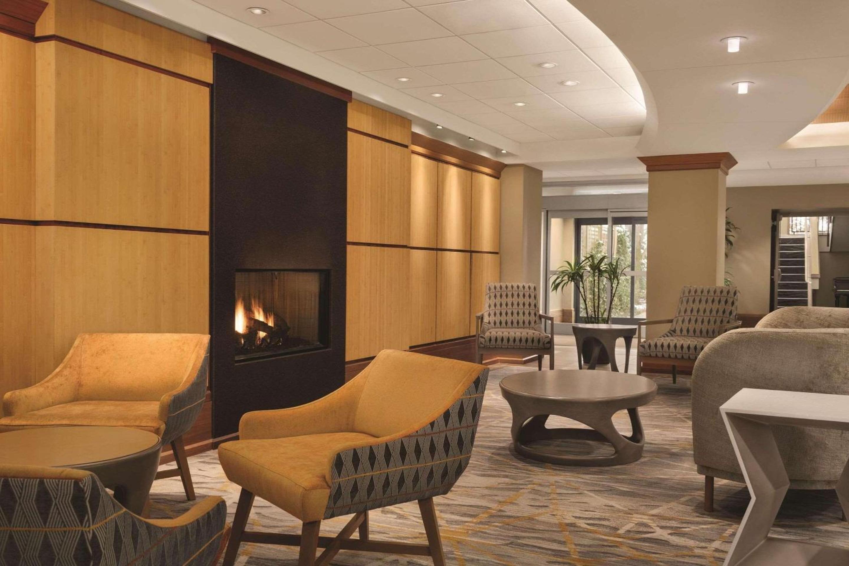 Radisson Hotel Providence Airport - Property Image 30