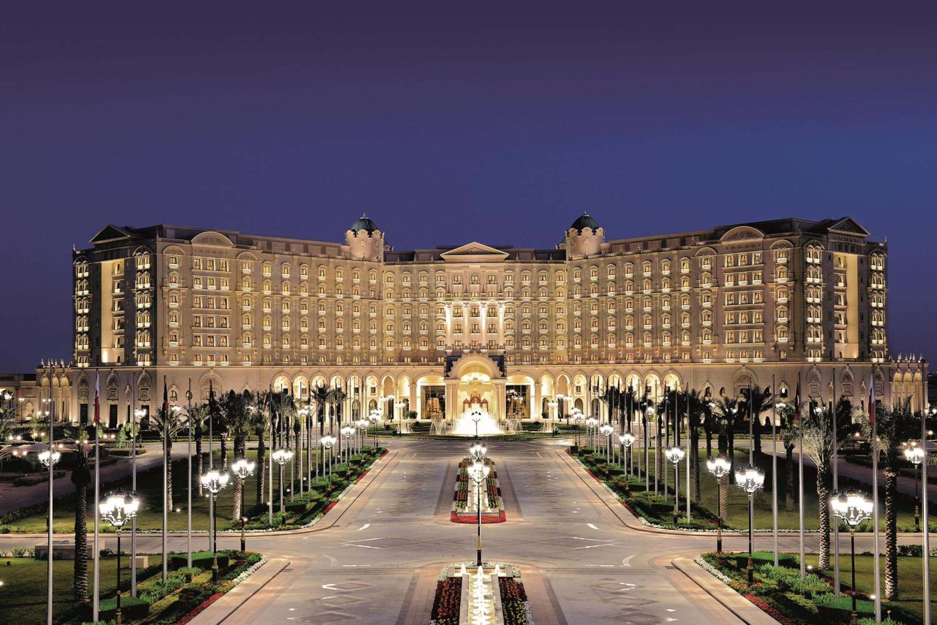 Hotel The Ritz-Carlton, Riyadh - Image 1