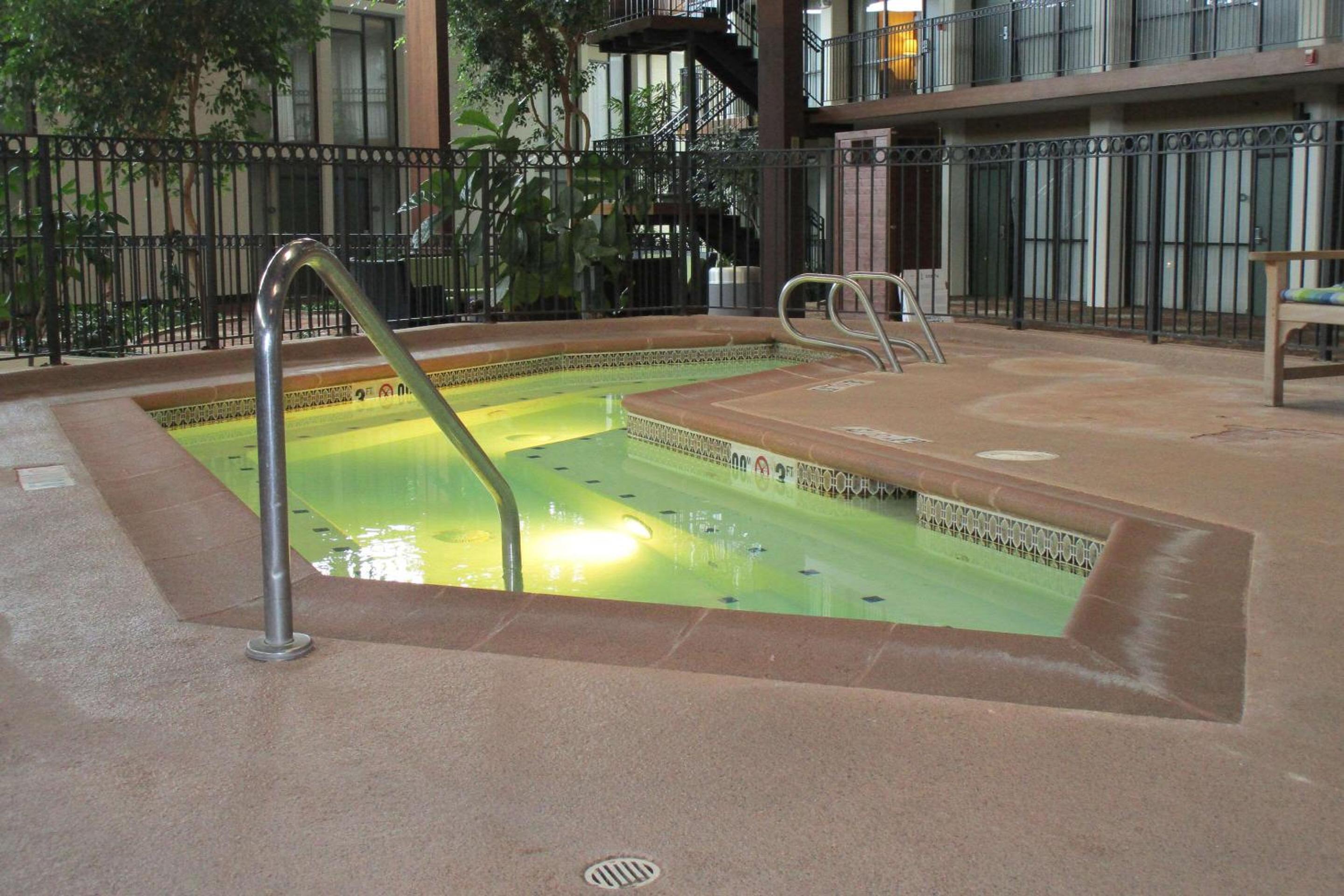 Radisson Hotel Lenexa Overland Park - Property Image 58