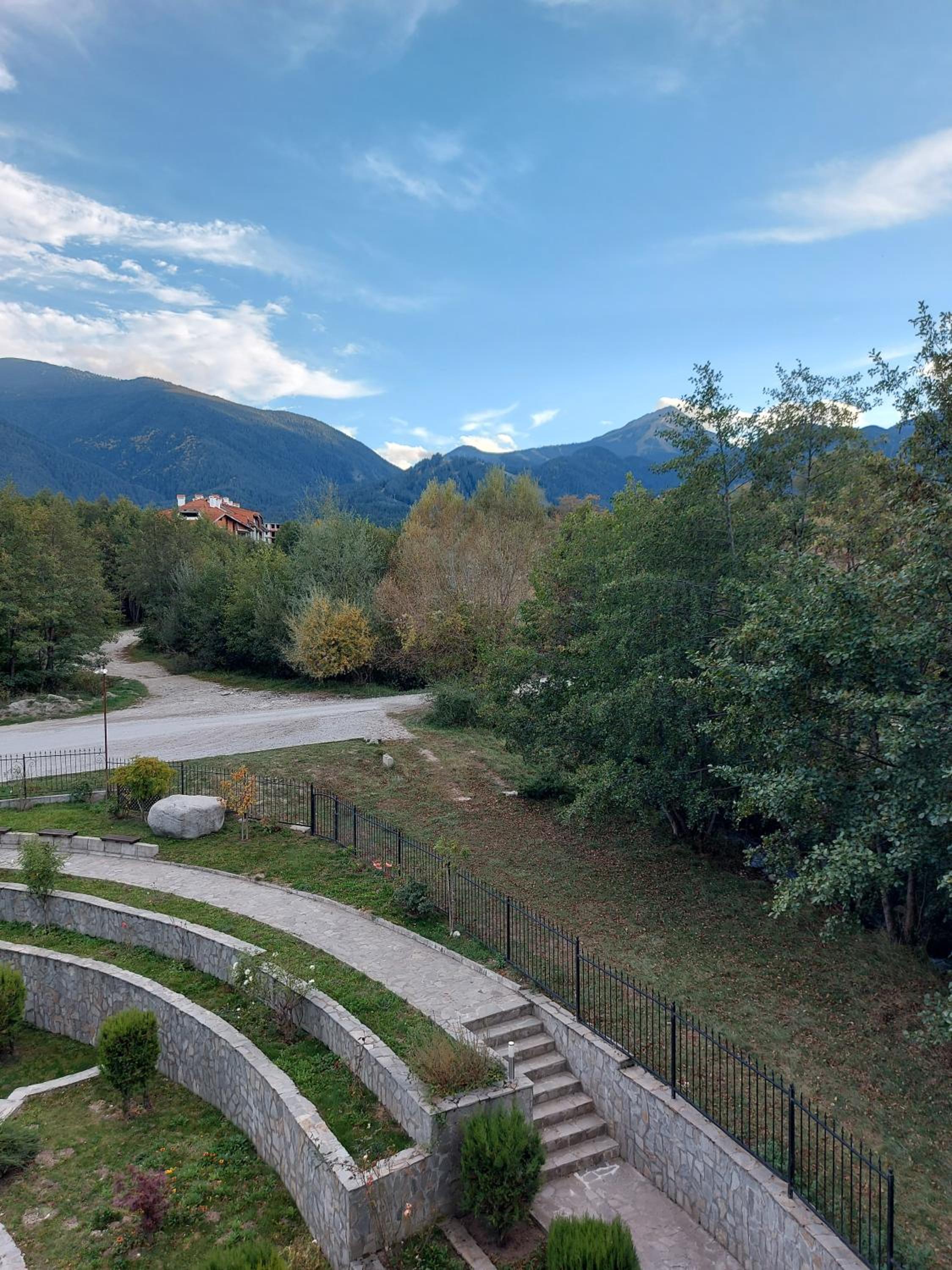 Saint George Three bedrooms apartment