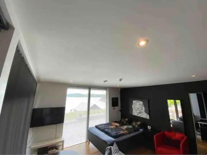 Photo 41