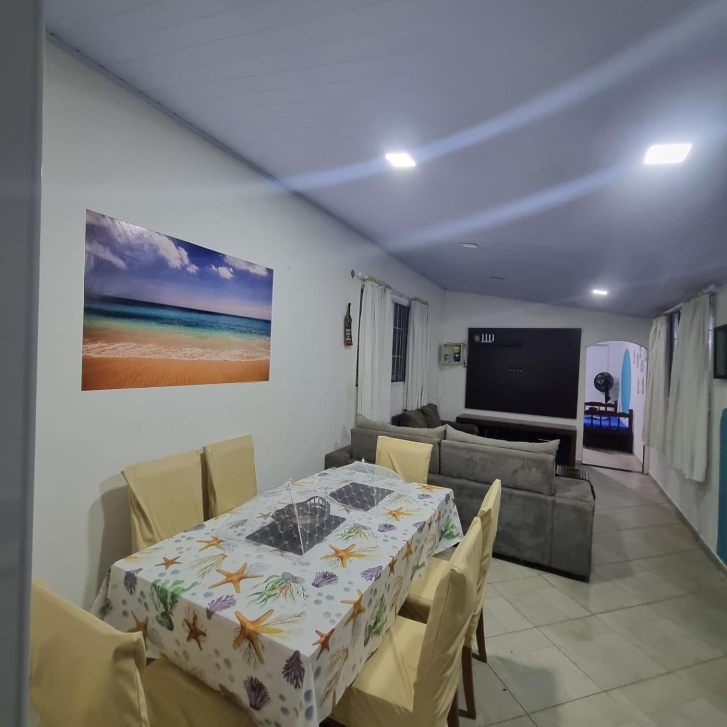 Praianos Casa com Piscina Praia Grande