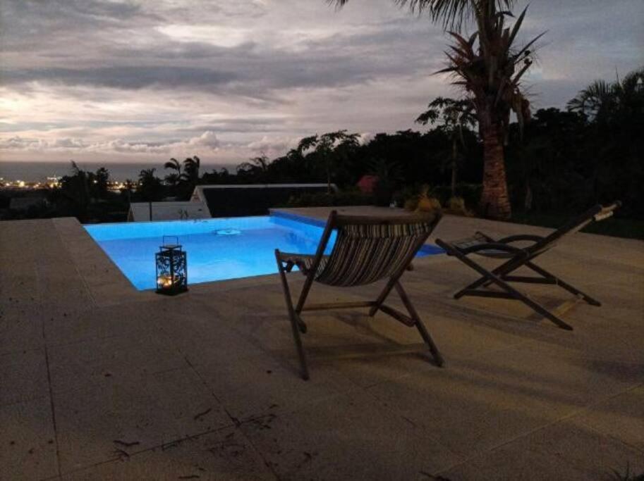 Adorable guets houst avec terrasse view 4