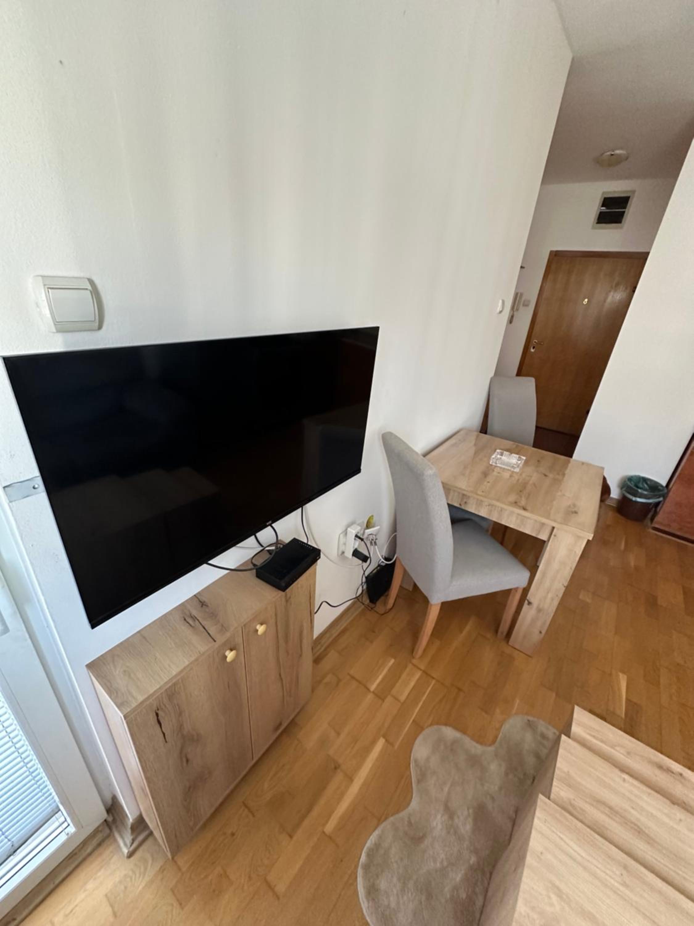 Deka Zaretov Apartman