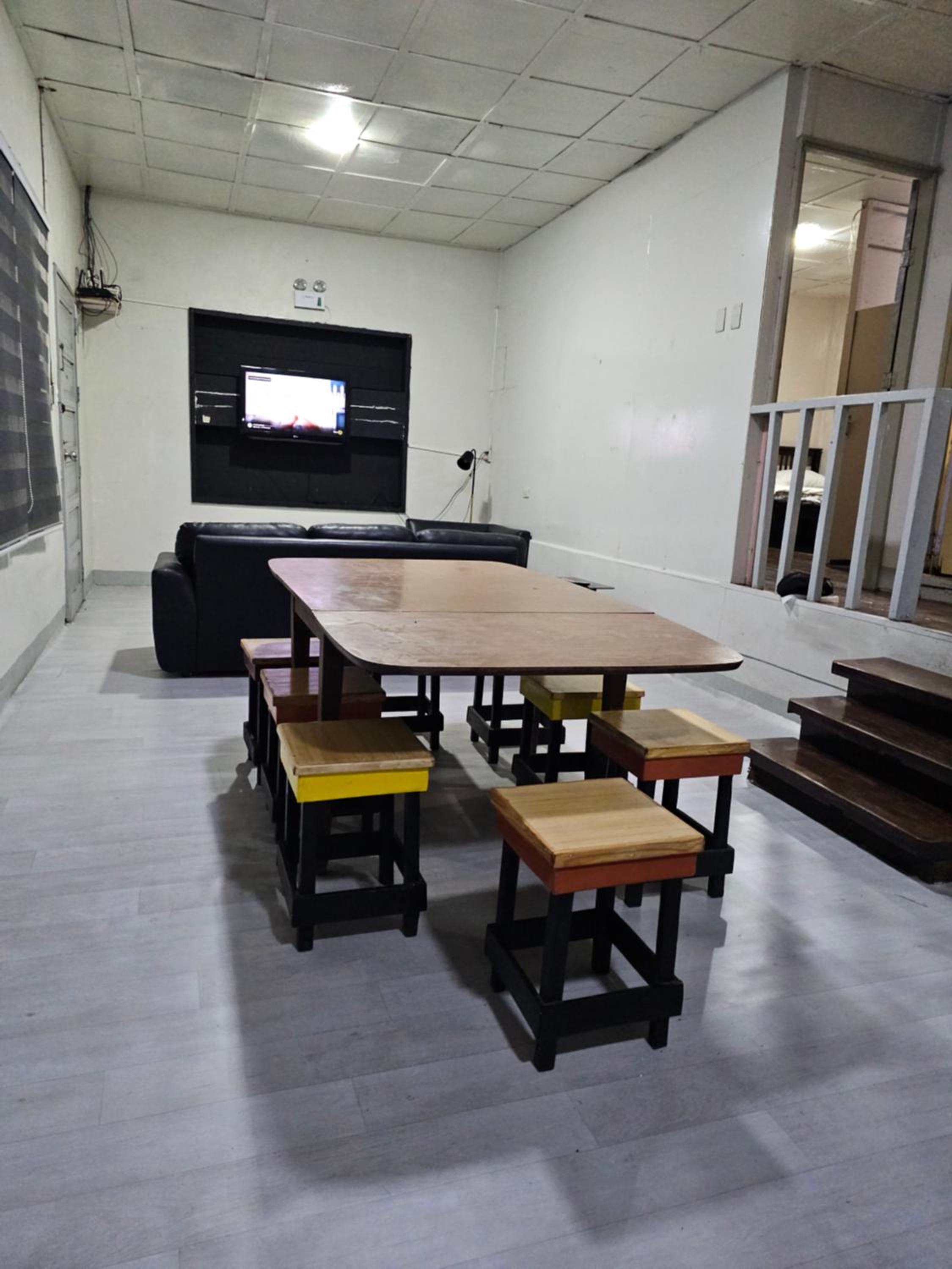 Budget-friendly Spacious 3BR Home Near Camp John Hay view 2