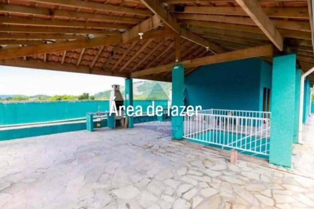 Apartamento em Maranduba