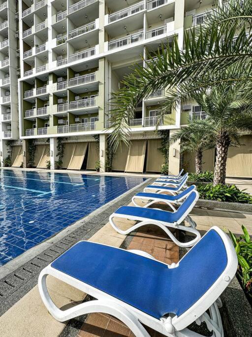 The Celandine condo near Ayala Mall Balintawak view 3