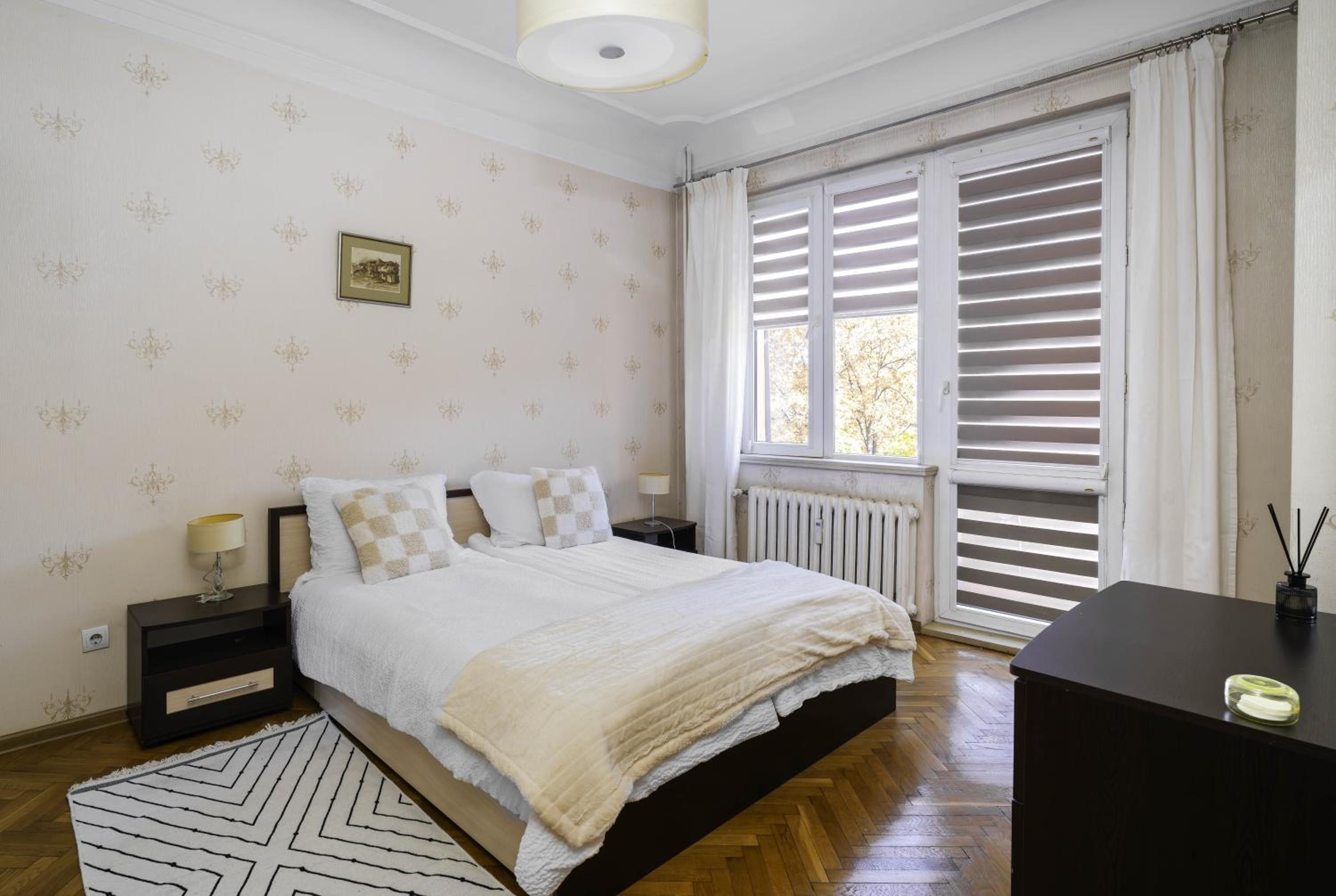 Aristocratic 2 Bedroom Flat Next to NDK
