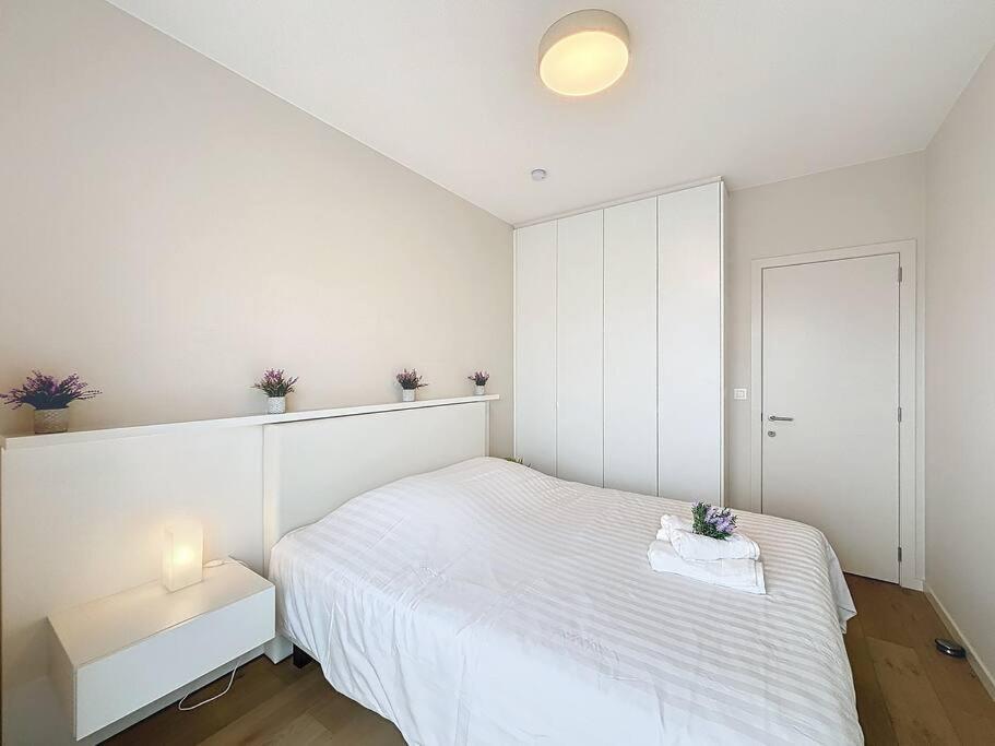 Flat Golden Gate - De Panne