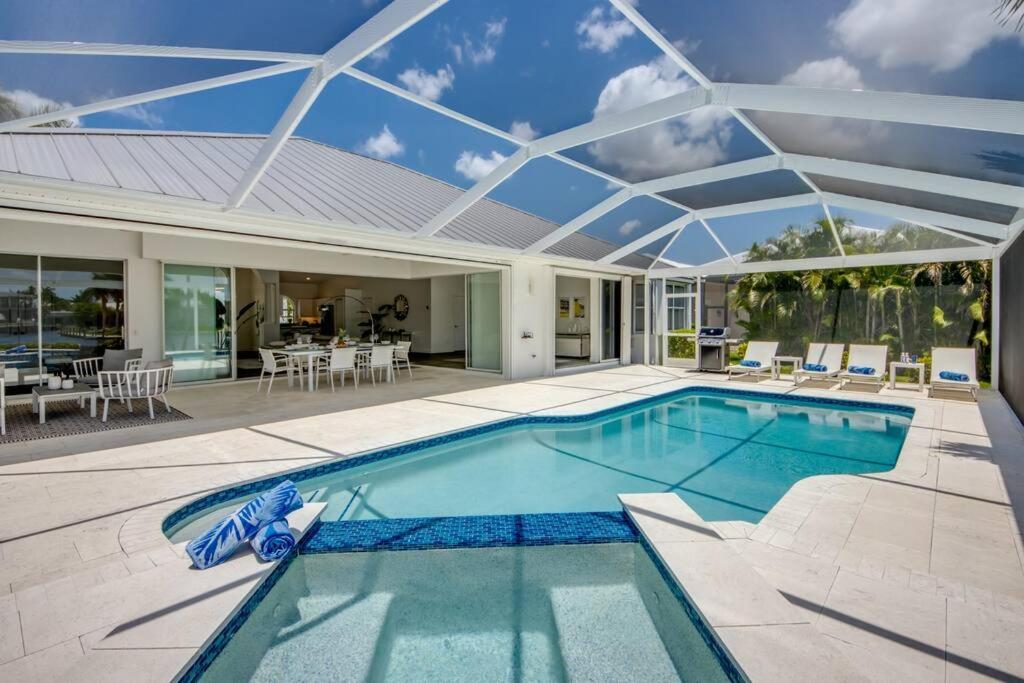 Villa Inspiration by CoralVilla