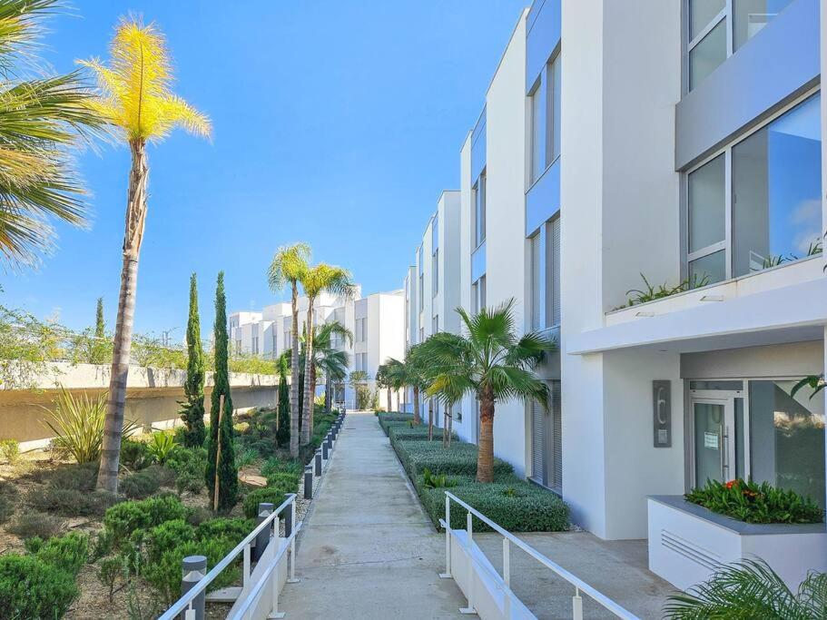 2 Bed Apartment in Le Mirage III, Cancelada photo 2