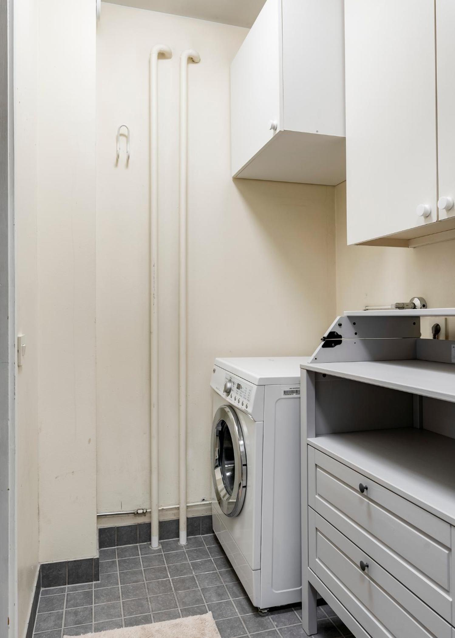 Cozy apartment near centrum, free parking