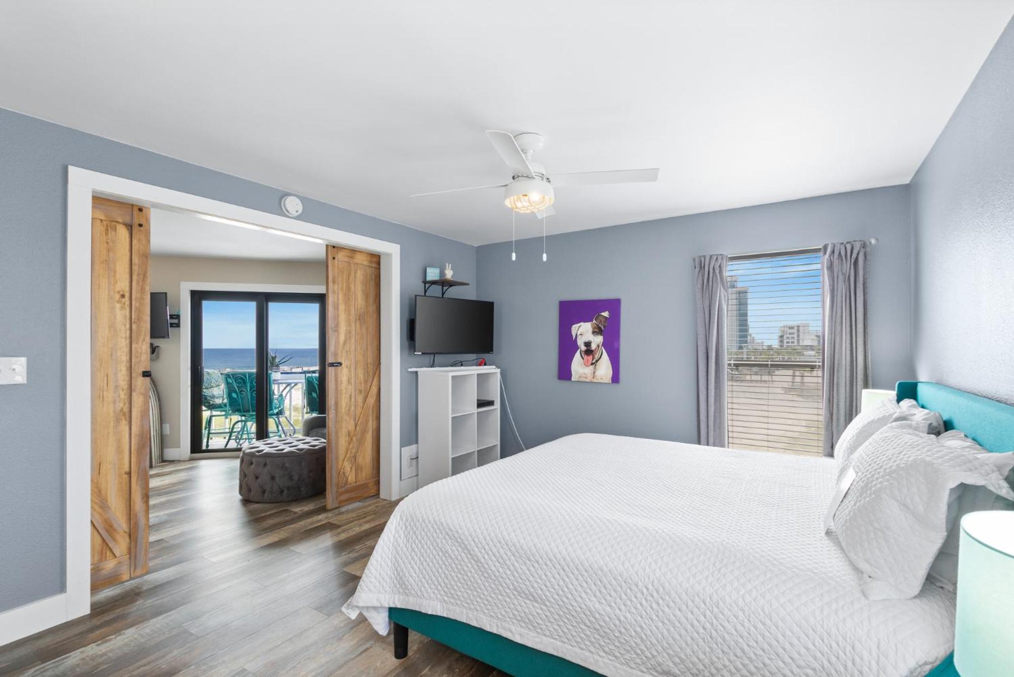 Regatta 201A by Vacation Homes Collection view 5