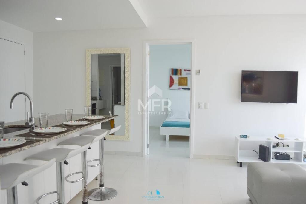 Edificio Morros 3, Beachfront & 2 Bedrooms by Inmobiliaria MFR