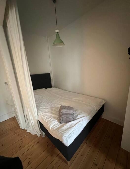 Hyggelig 1-værelses lejlighed