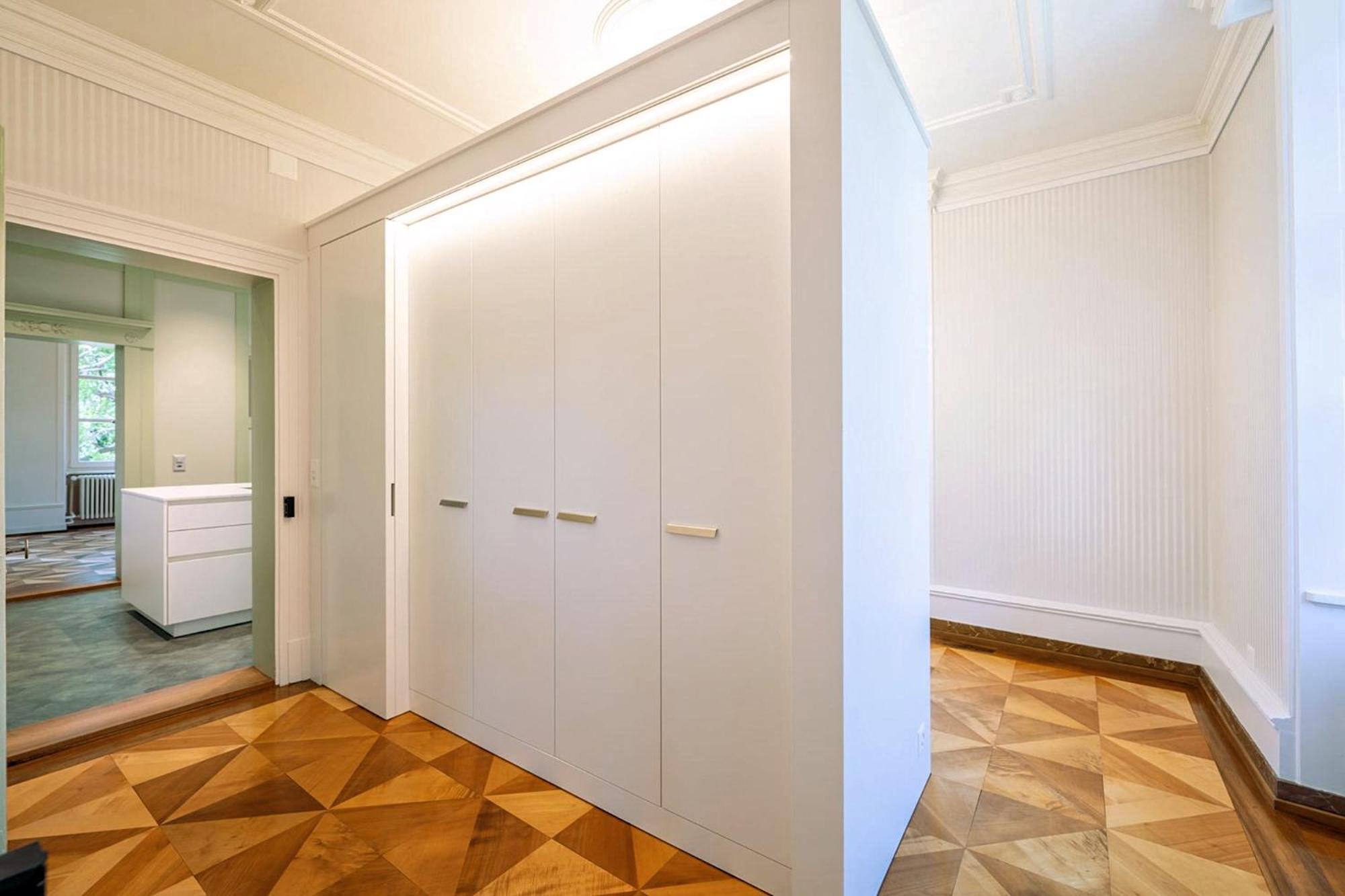 A&Y Exclusive 5 Star Historic Luxury Villa Lucerne