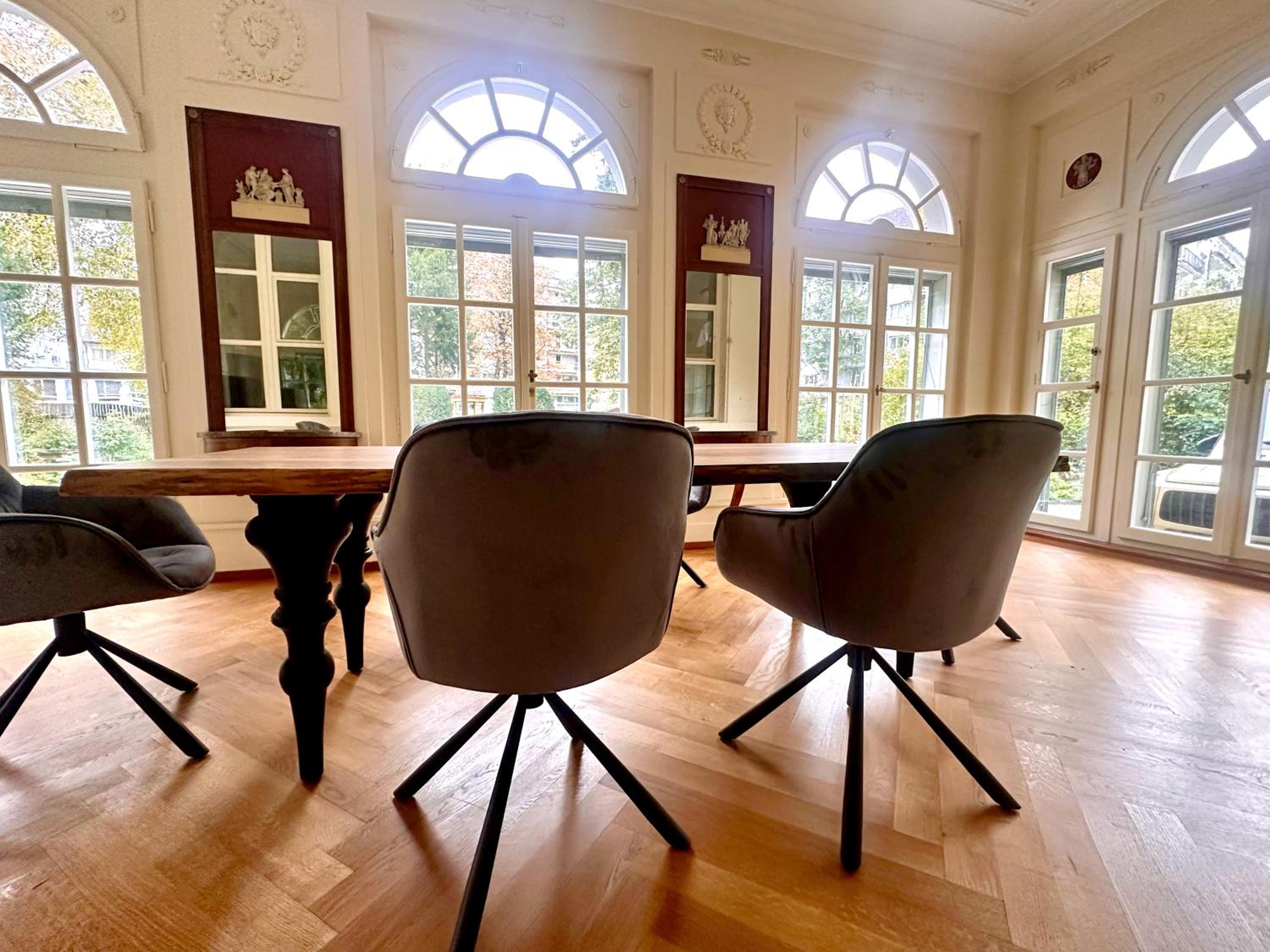 A&Y Exclusive 5 Star Historic Luxury Villa Lucerne
