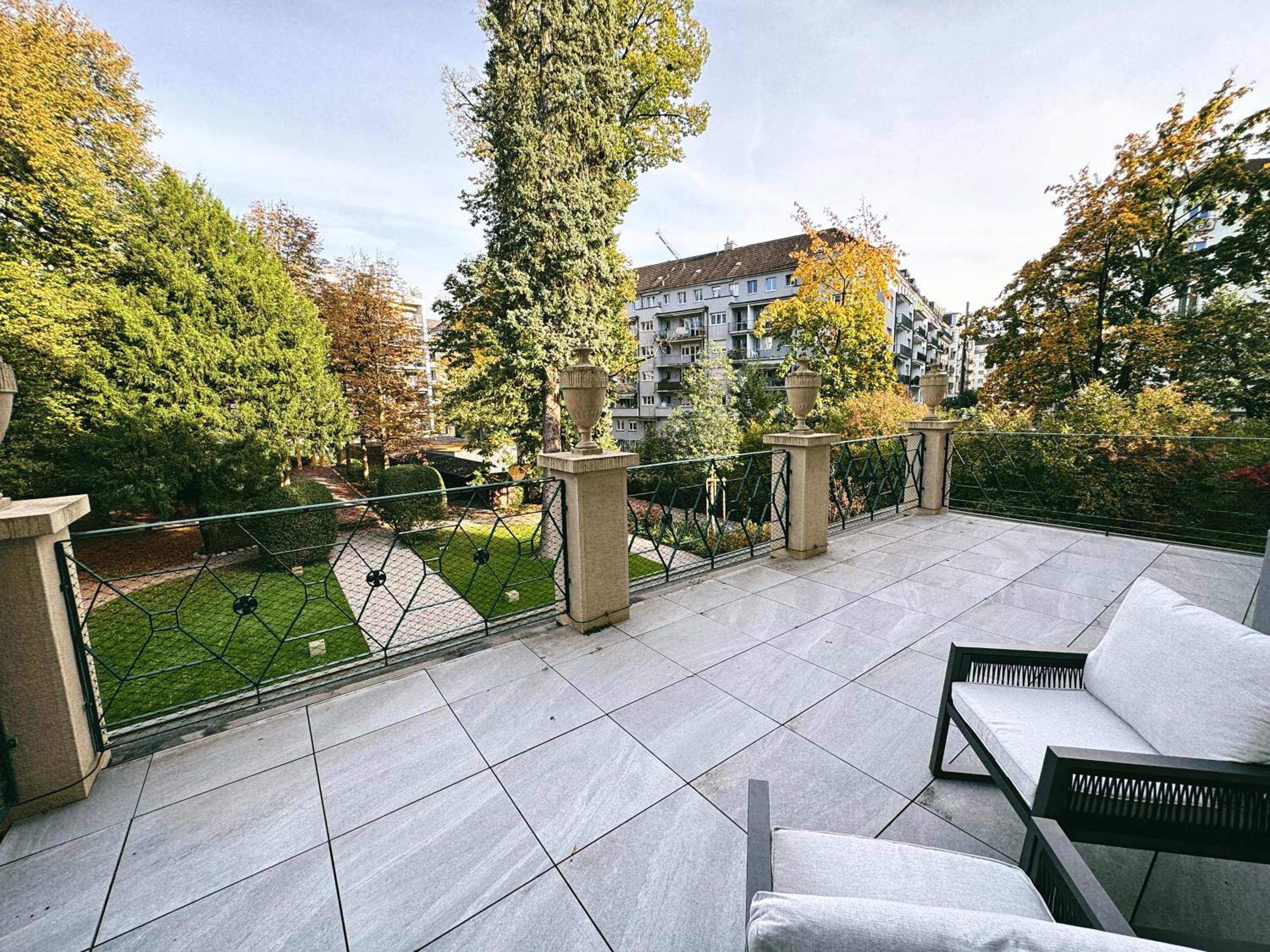 A&Y Exclusive 5 Star Historic Luxury Villa Lucerne