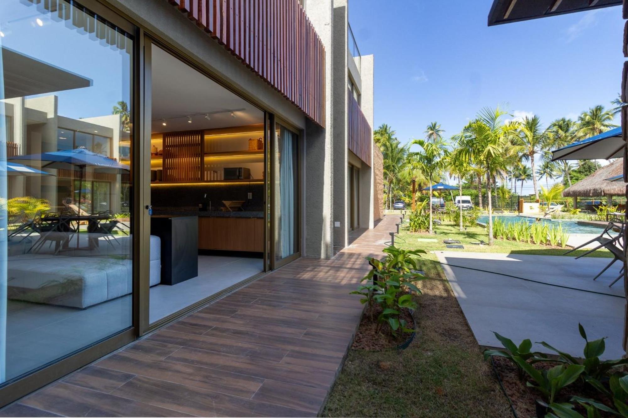 Villa Naluri Frente Mar em Japaratinga por Quarto à Vista