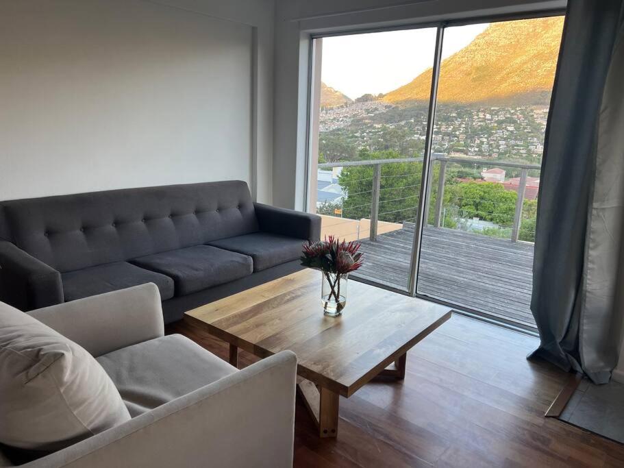 Sea & Mountain Horizon House - Fantastic views