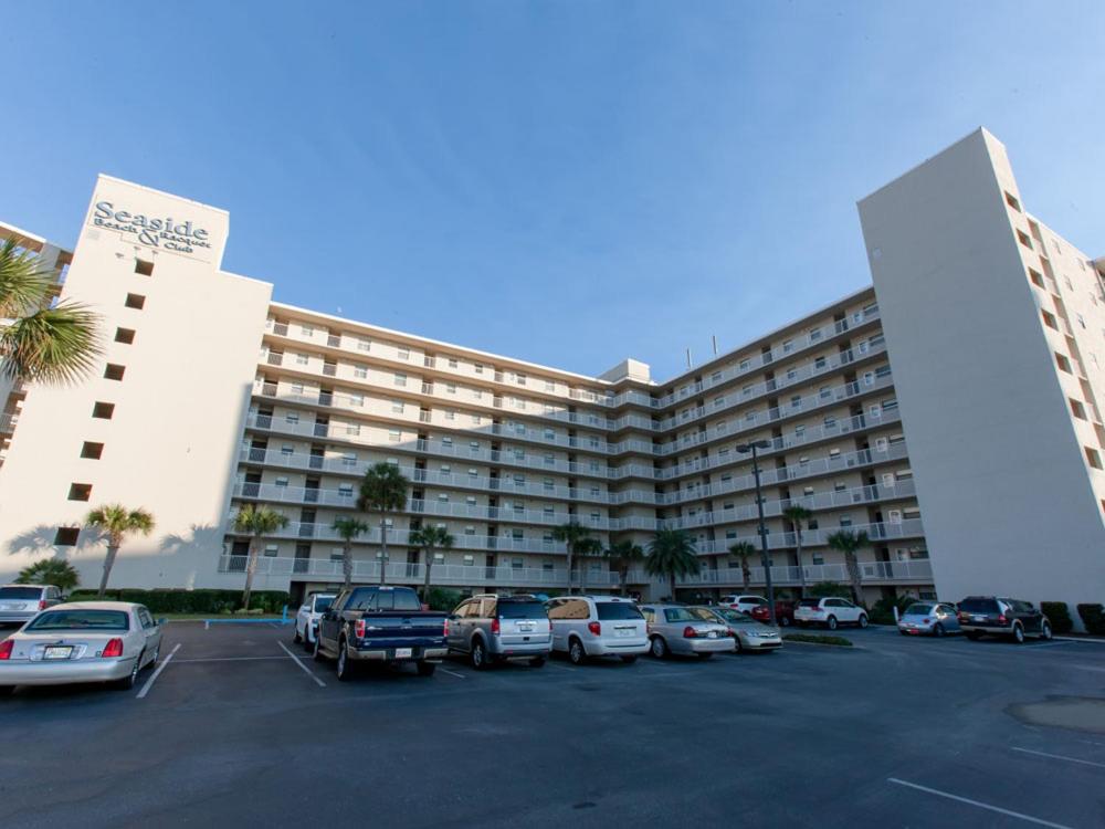 Hotel Seaside Beach & Racquet 5917 by Vacation Homes Collection - Image 1