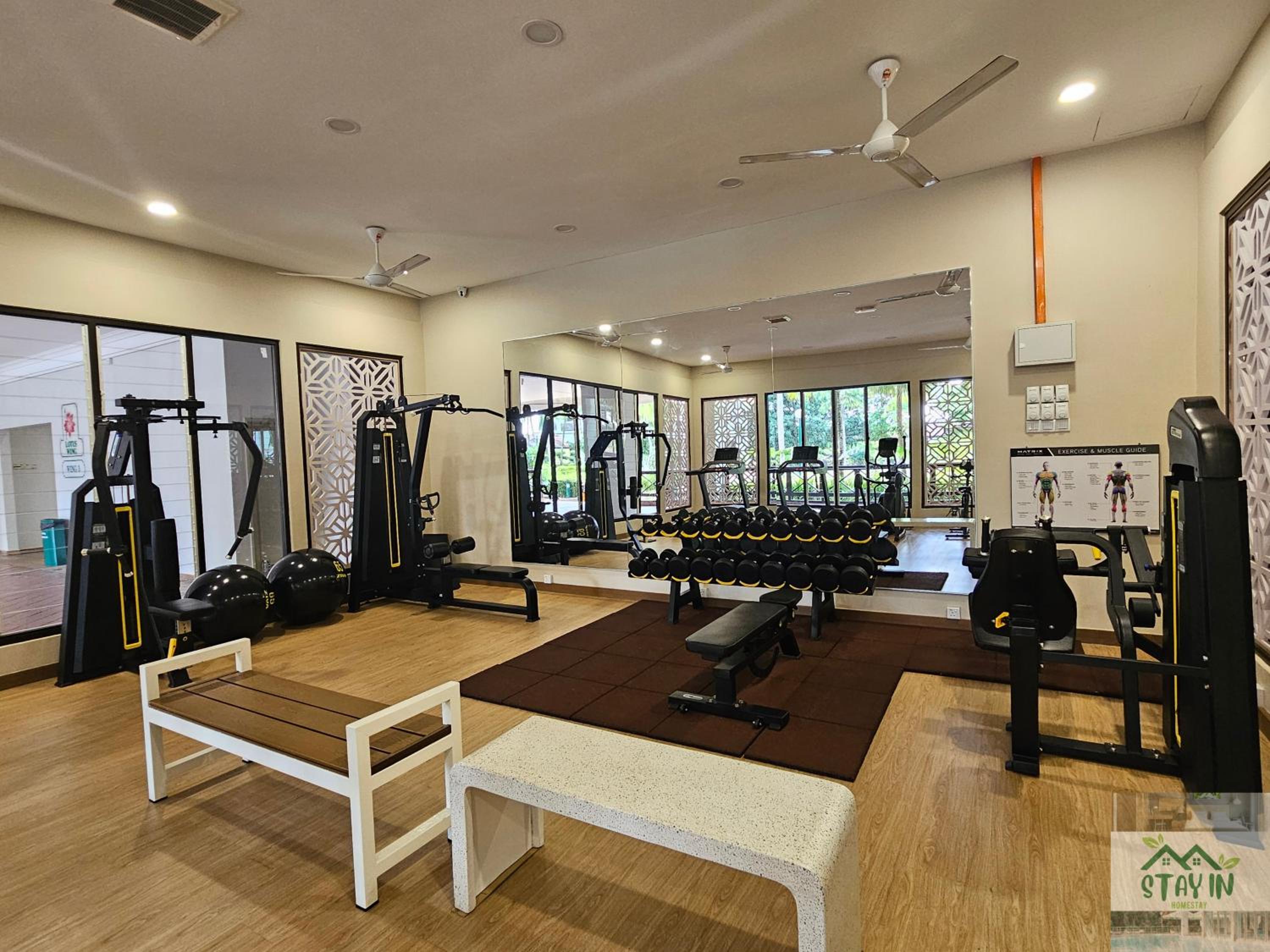 Costa Mahkota Malacca - Walking distance to Mahkota Parade, Mahkota Medical Centre, Jonker Street l Netflix l TV Games - 4pax photo 4